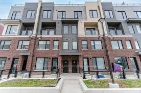 3421 Ridgeway Drive 1, Mississauga, On L5l 0b9