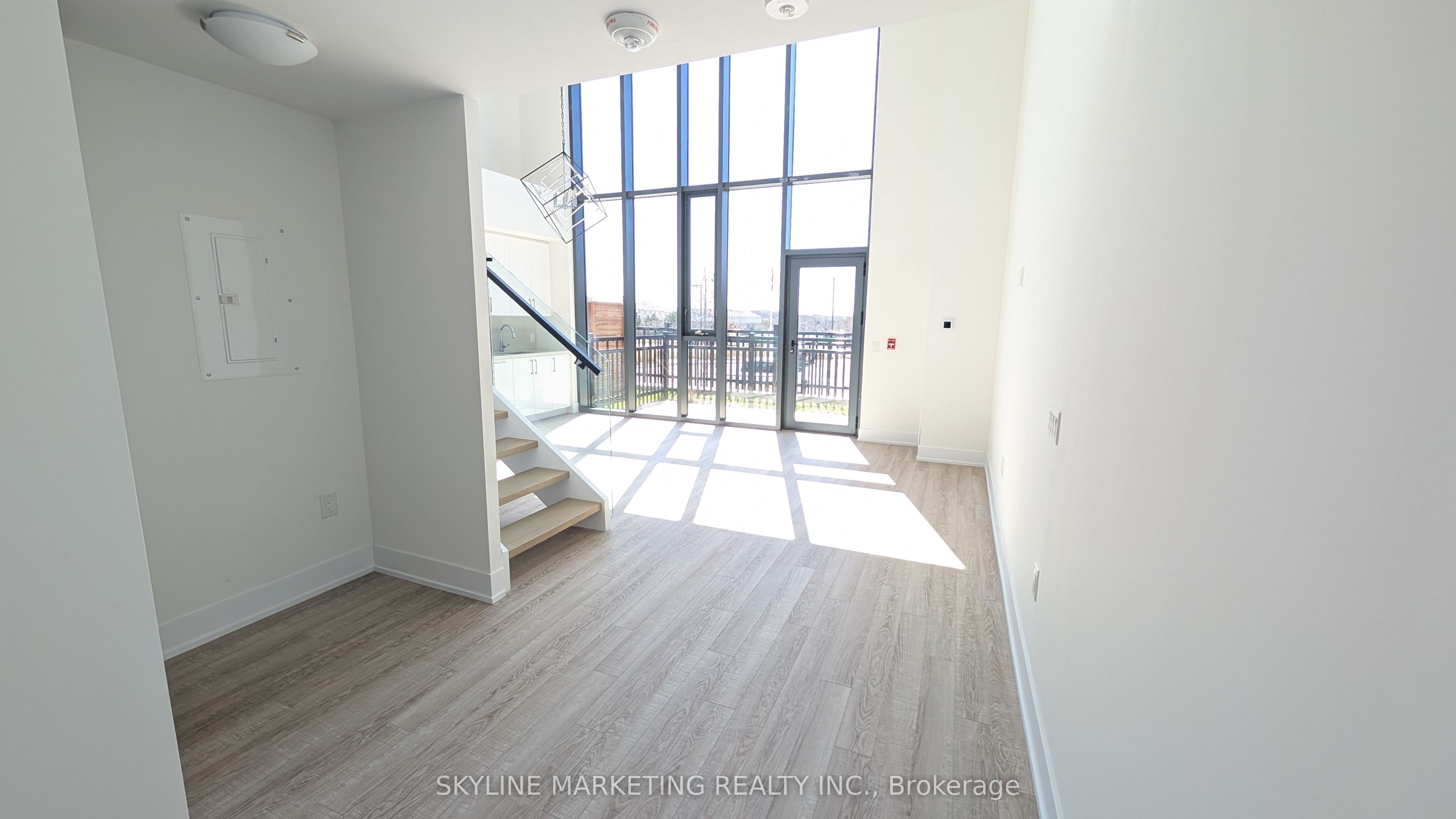 2450 Old Bronte Road 102, Oakville, On L6m 5p6