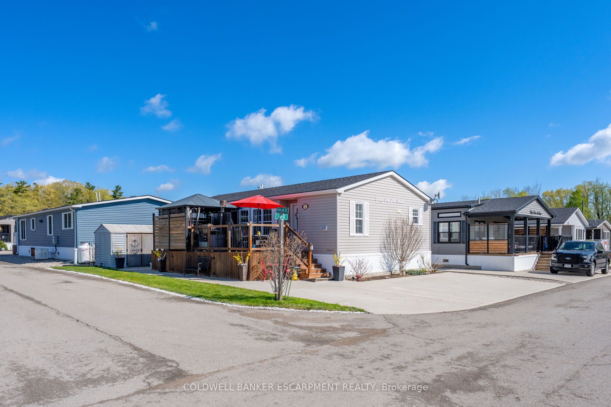 4449 Milburough Line 31ash., Burlington, On L7p 0c5