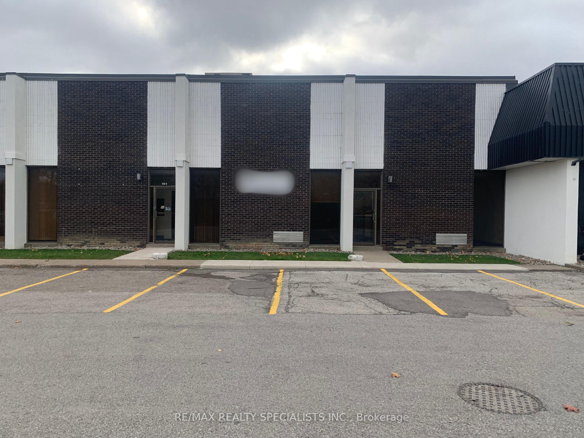 22 Melanie Drive 11-12, Brampton, On L6t 4k9