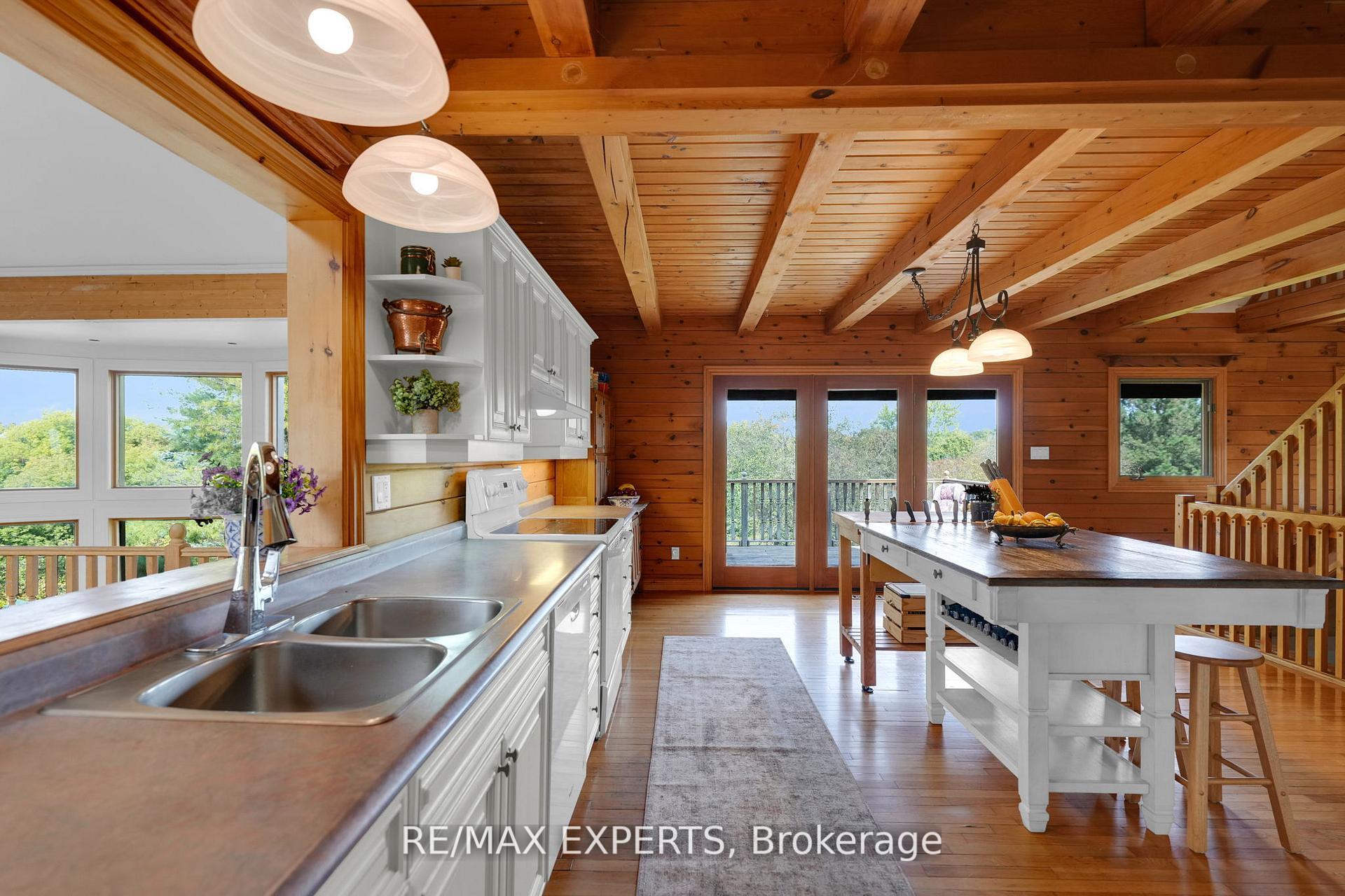 15481 Mount Wolfe Road, Caledon, On L7e 3p3