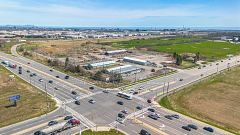 2018 Dundas Street E, Oakville, On L6h 7g2