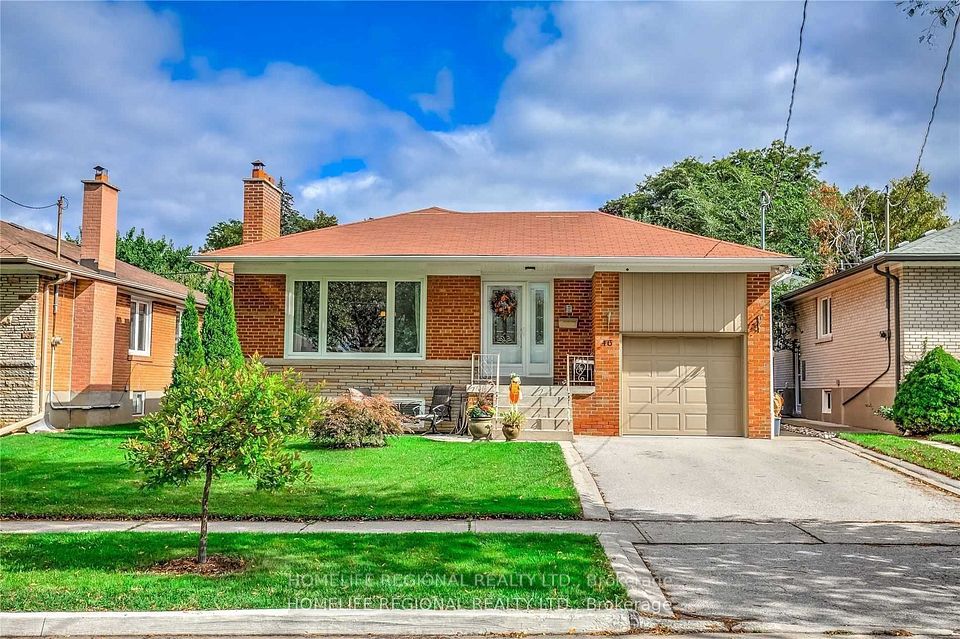46 Tewsley Place Lower Level, Toronto, On M9p 1n7