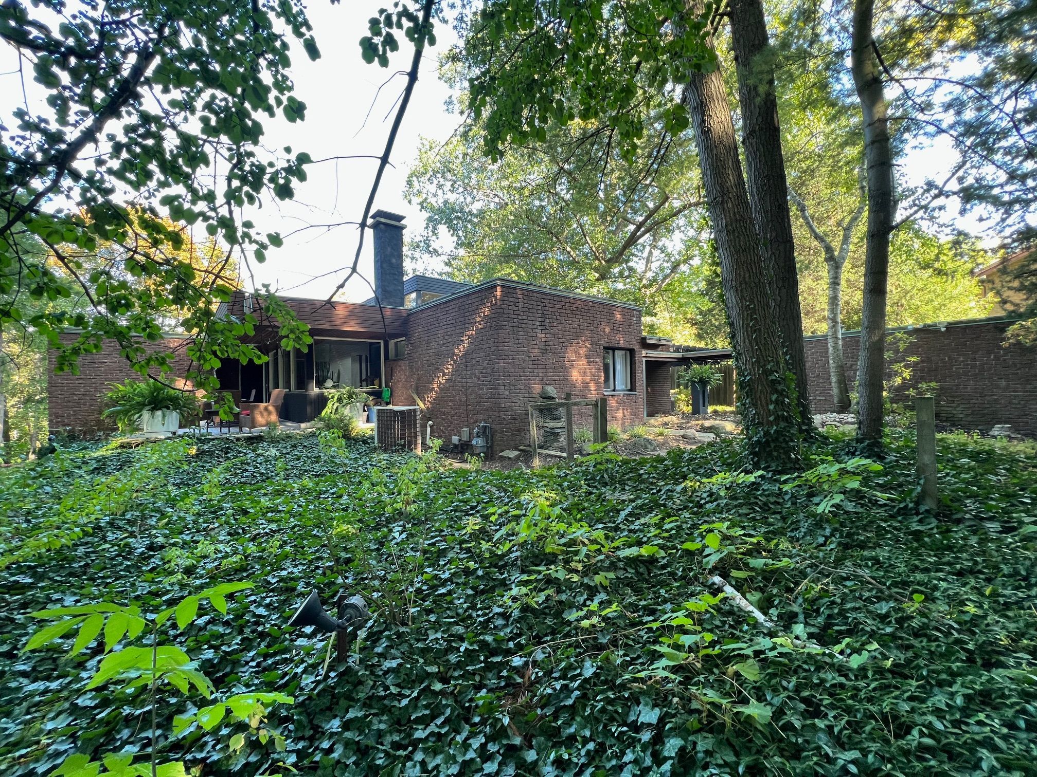 1379 Clarkson Road N, Mississauga, On L5j 2w6