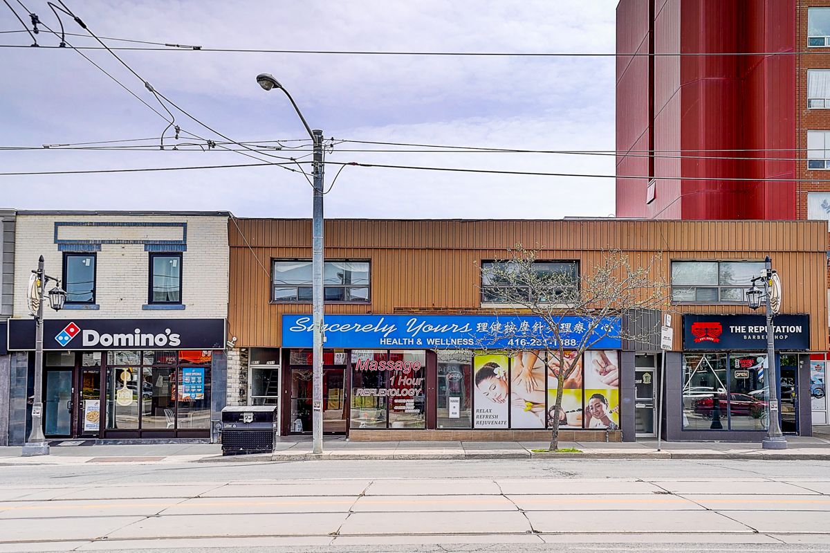 2819 Lake Ashore Boulevard W, Toronto, On M8v 1h6