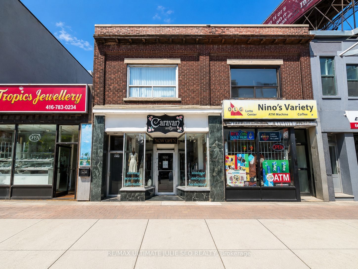 1656 Eglinton Avenue W, Toronto, On M6e 2h2