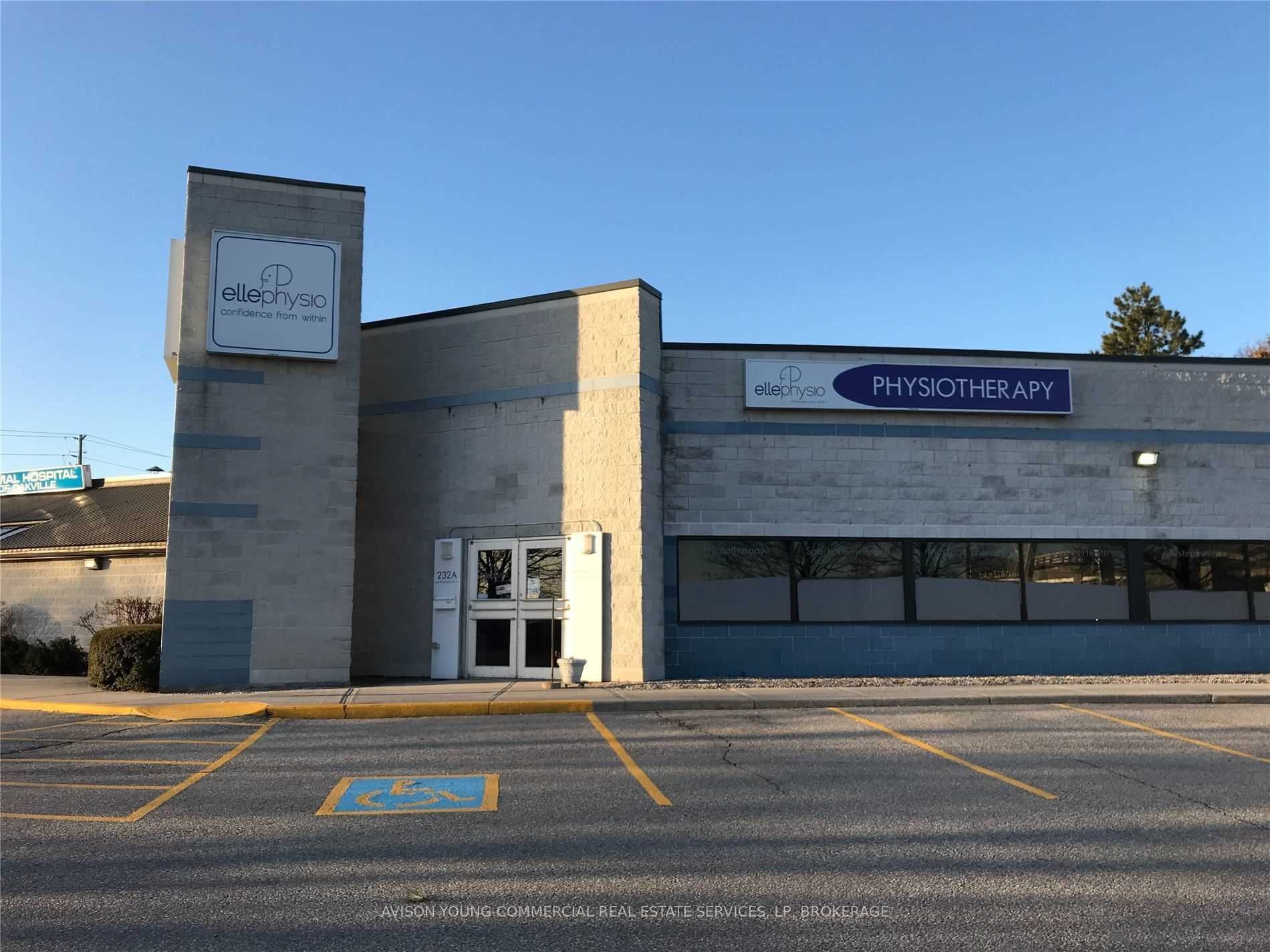 232 South Service Road E, Oakville, On L6j 2x5