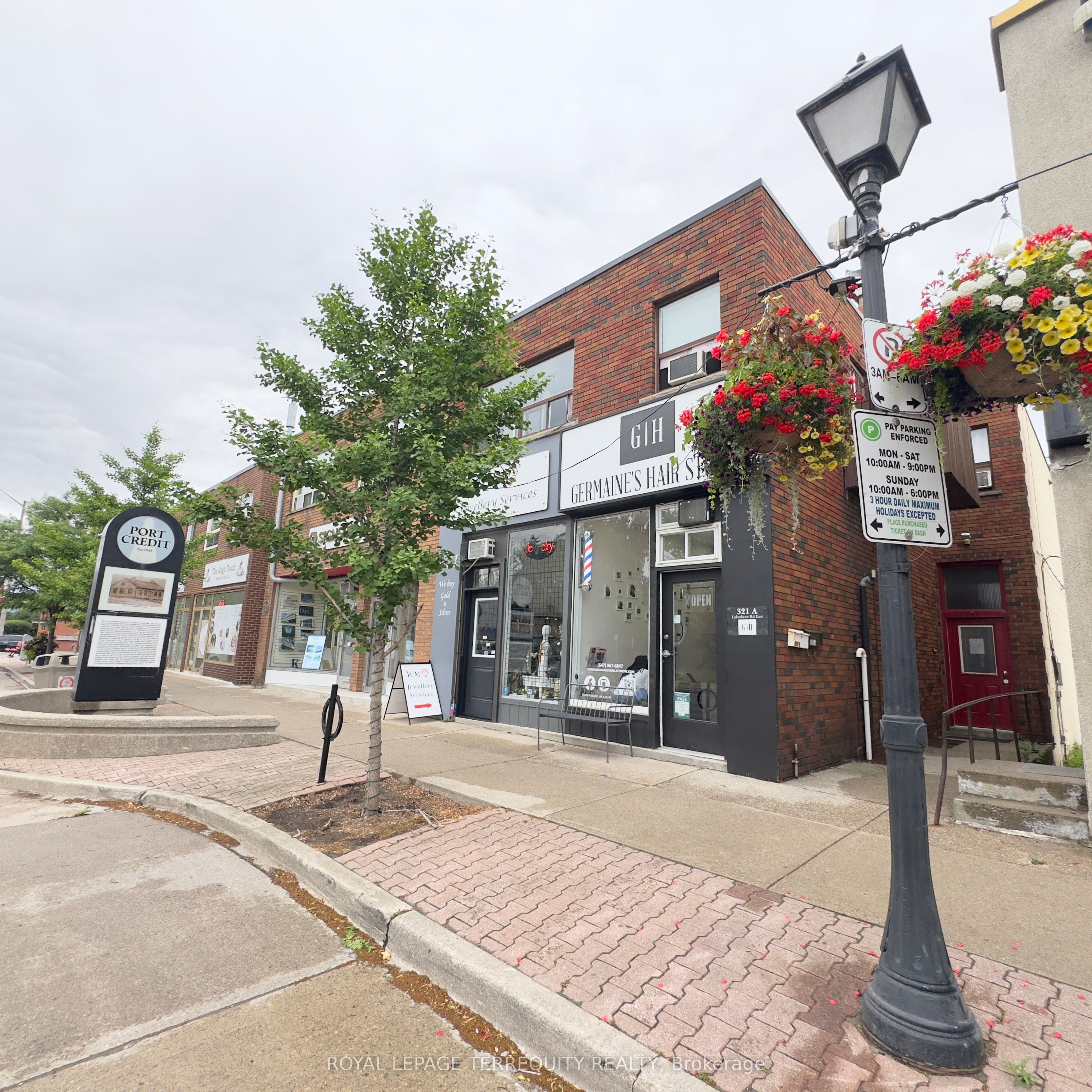 321 Lakeshore Road E, Mississauga, On L5g 1h3
