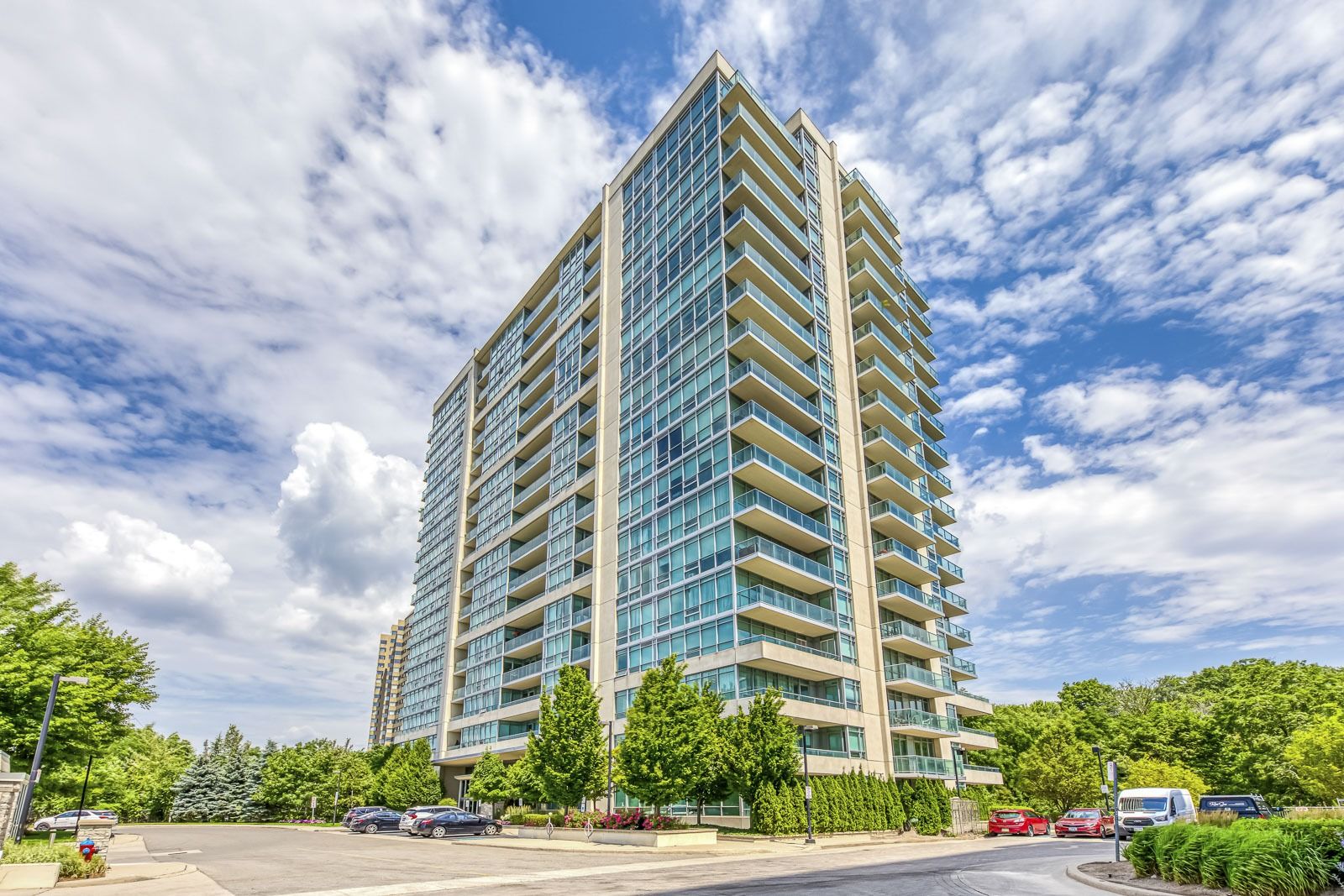 1055 Southdown Road 905, Mississauga, On L5j 0a3