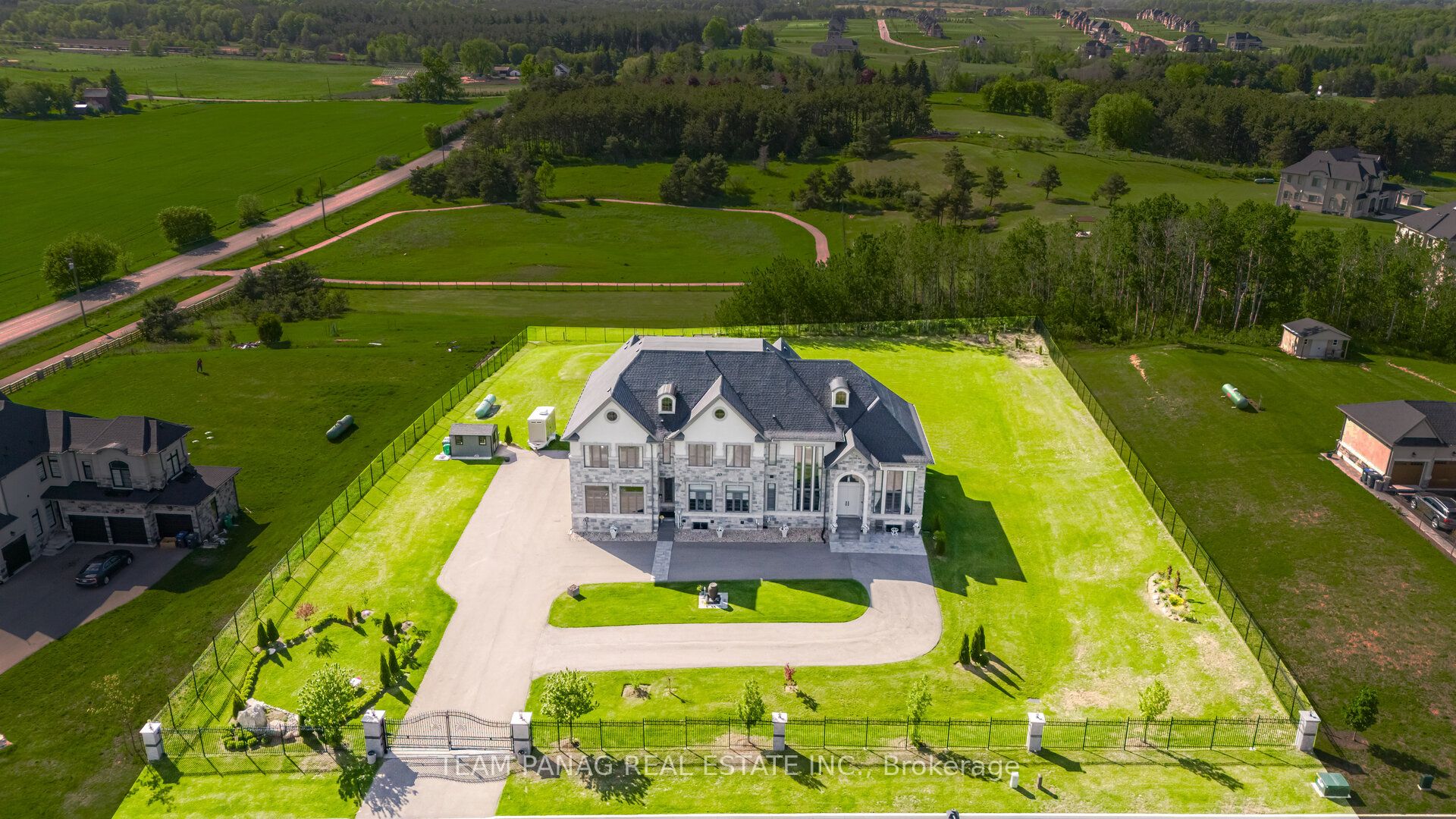 20 Stinson Street, Caledon, On L7e 4l6