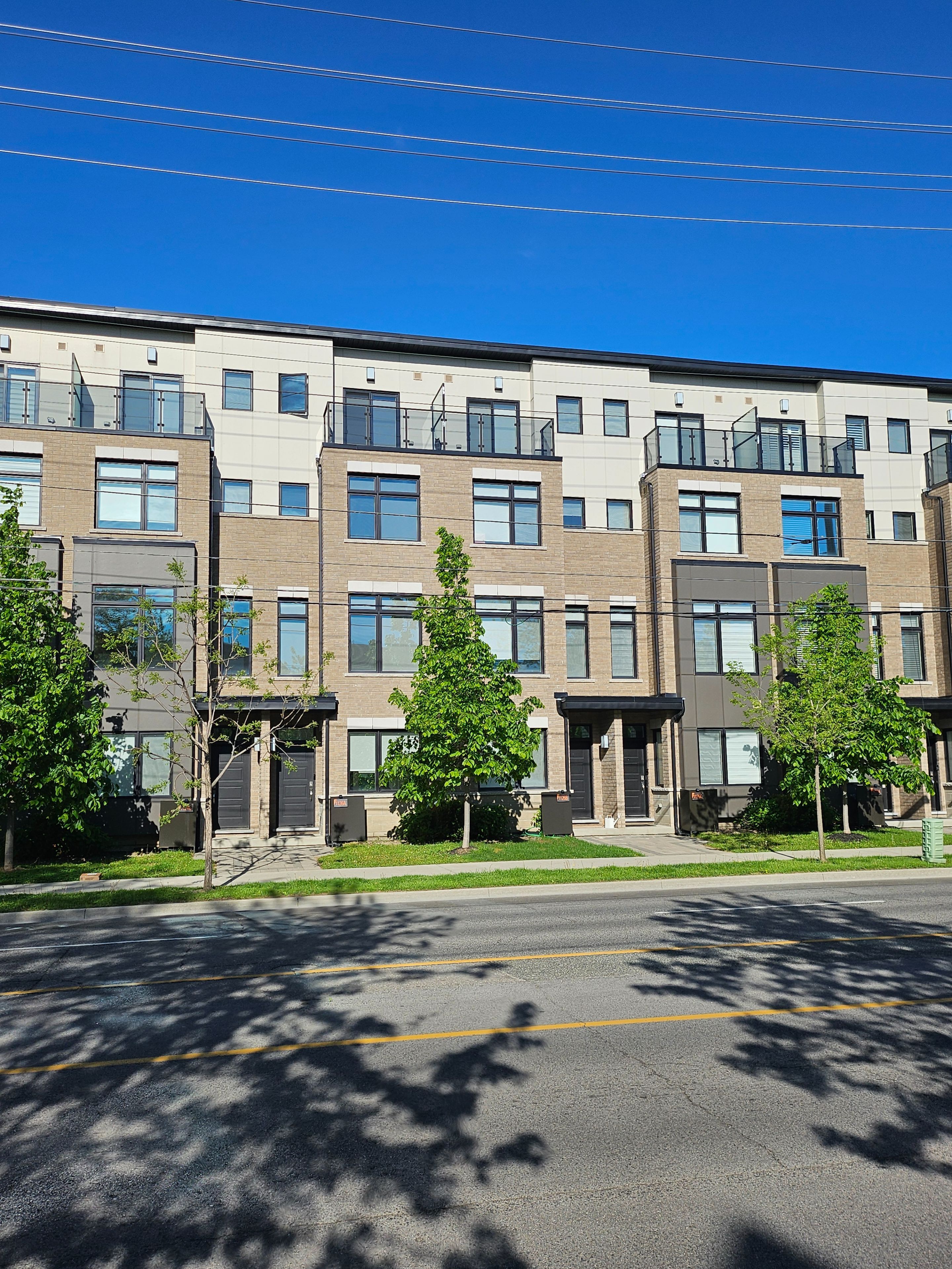 1126a Islington Avenue, Toronto, On M8z 0g6