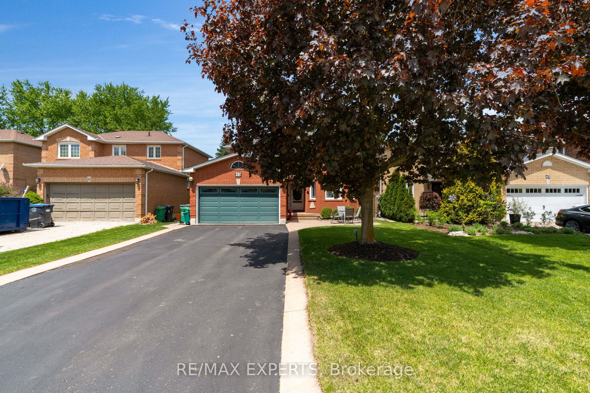 45 Sunkist Valley Road, Caledon, On L7e 1t1