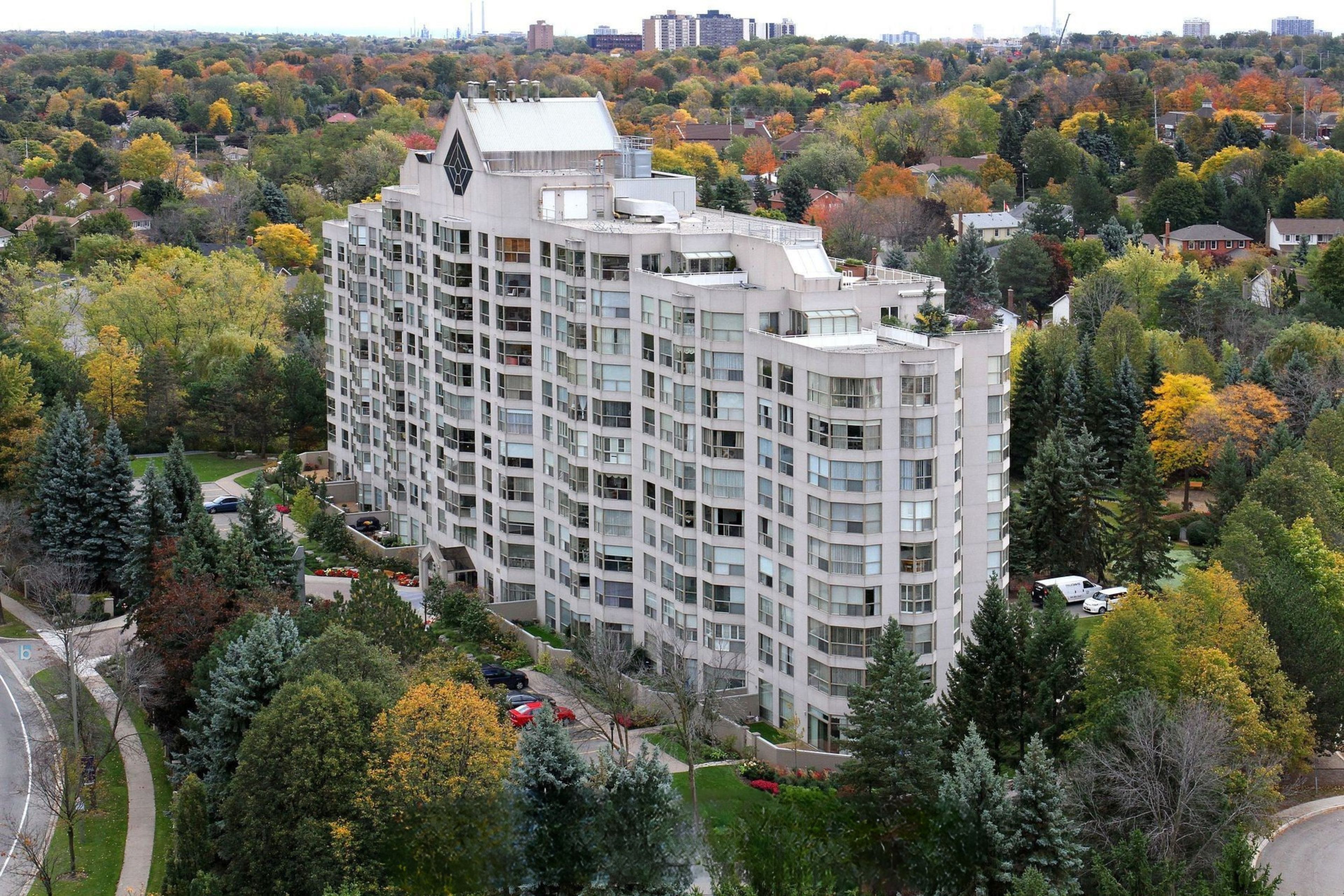 1700 The Collegeway 303, Mississauga, On L5l 4m2