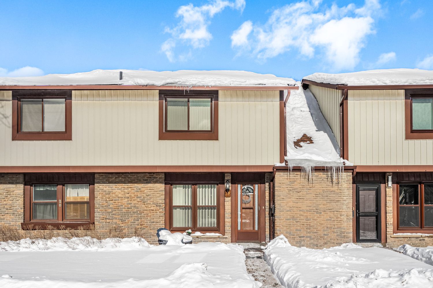 6650 Falconer Drive 19, Mississauga, On L5n 1b5