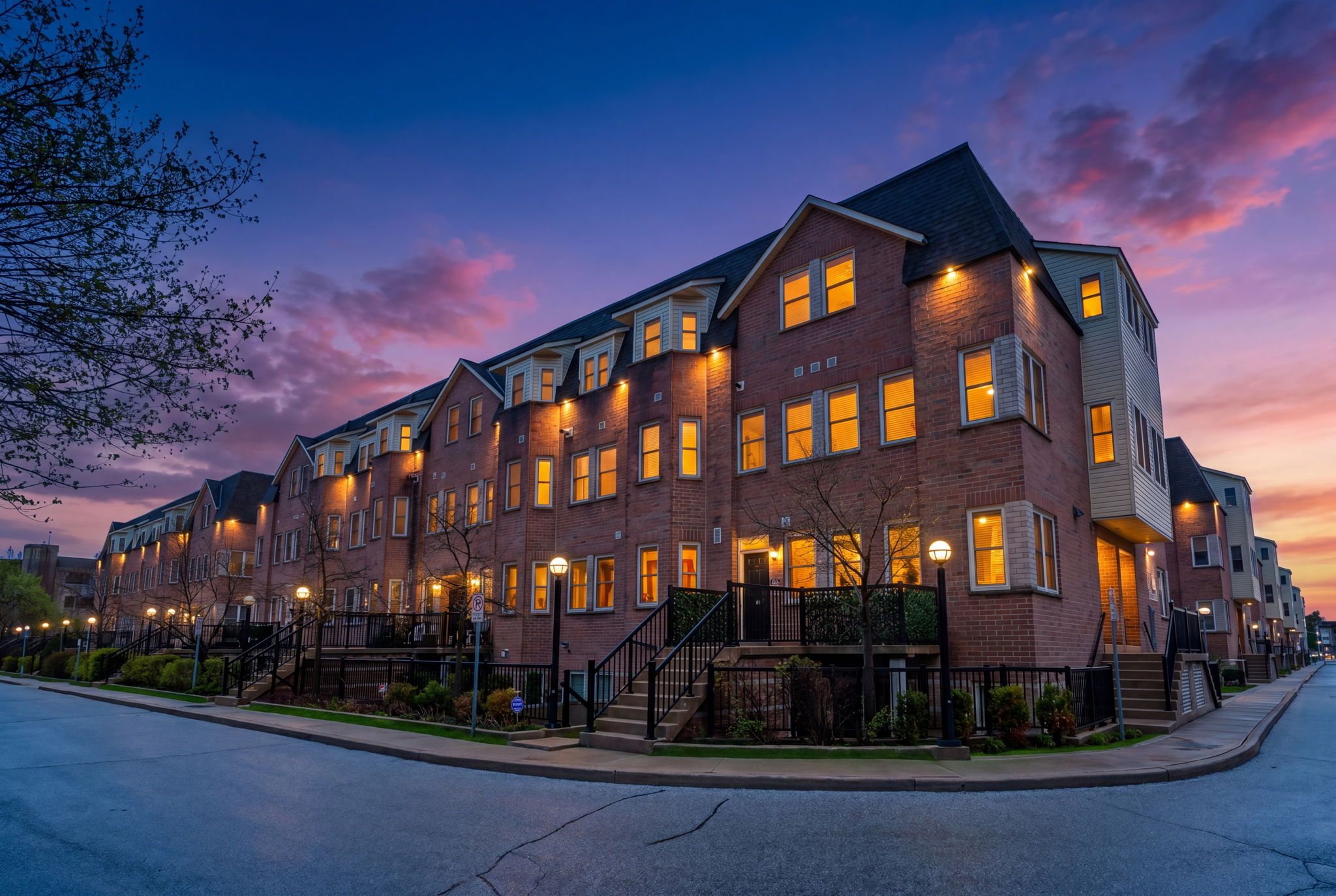 760 Lawrence Avenue W 164, Toronto, On M6a 3e7