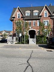 601 Shoreline Drive 122, Mississauga, On L5b 4j9