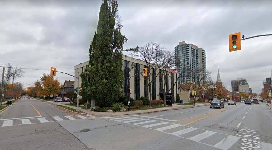 118 Queen Street W 106, Brampton, On L6v 1b1