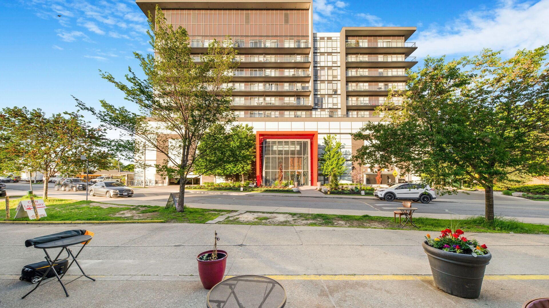15 James Finlay Way 1103, Toronto, On M3m 0b3