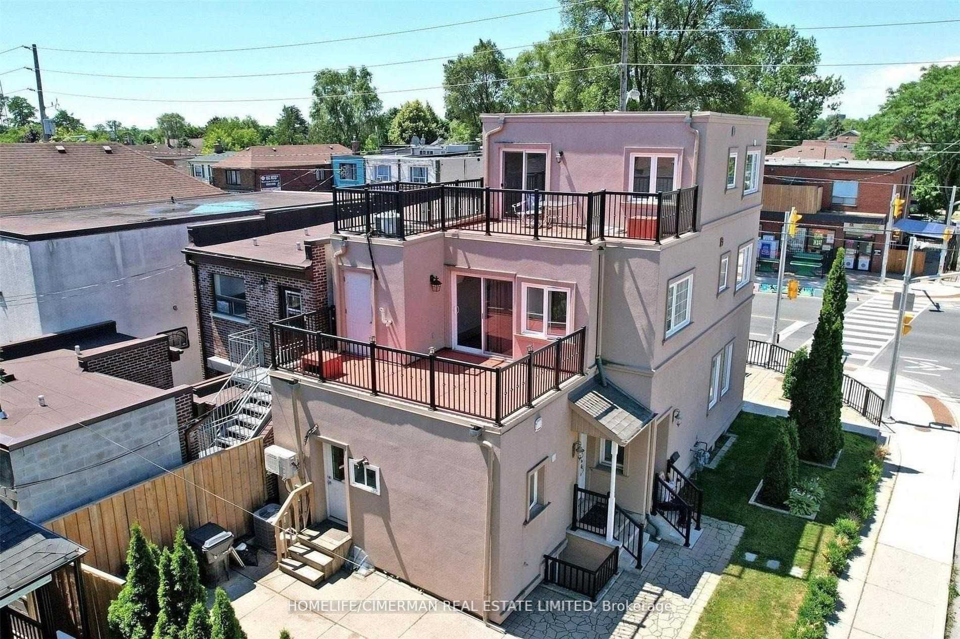61 Scarlett Road, Toronto, On M6n 4j8
