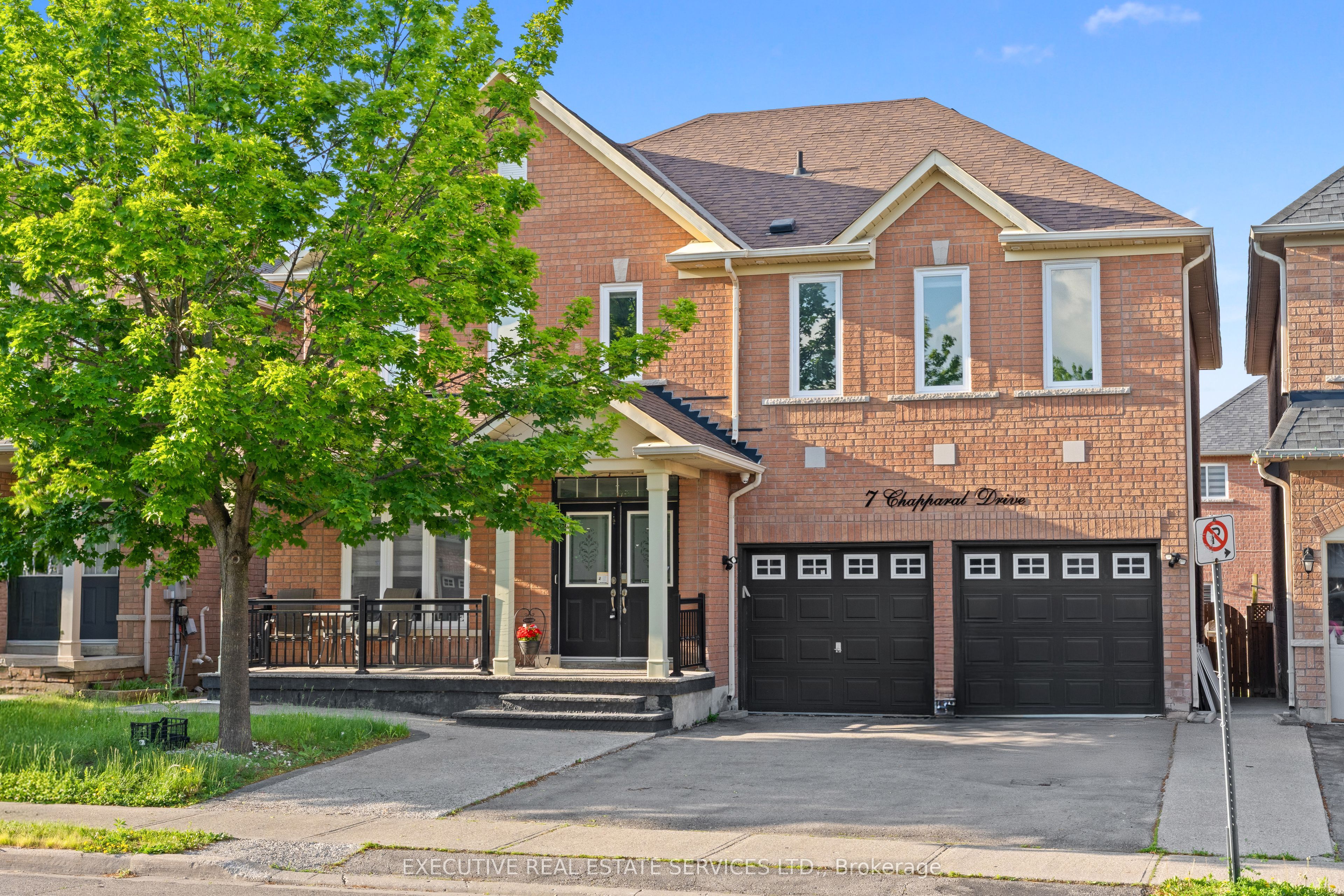 7 Chapparal Drive, Brampton, On L6r 3c5