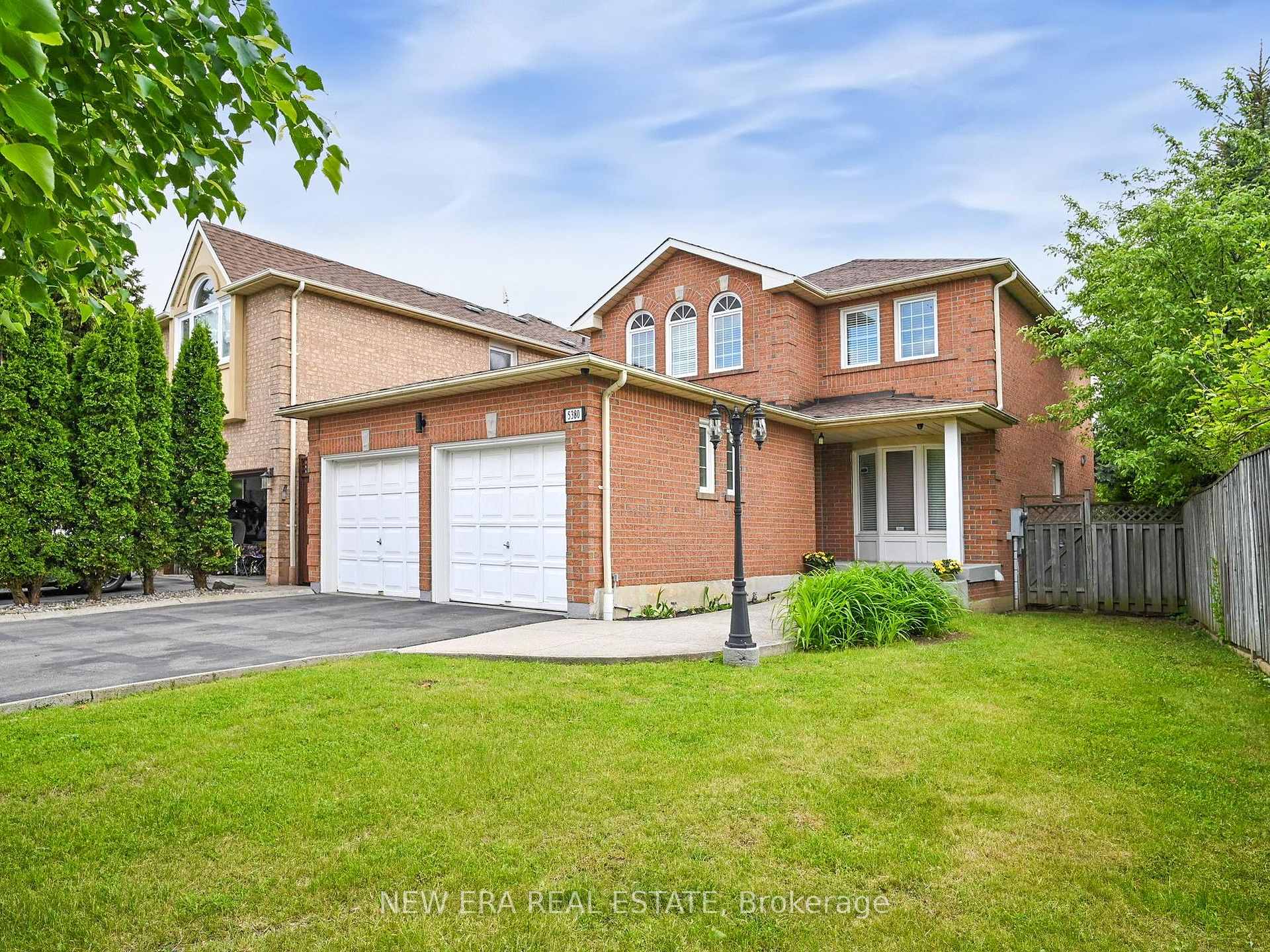 5380 Floral Hill Crescent, Mississauga, On L5v 1v3