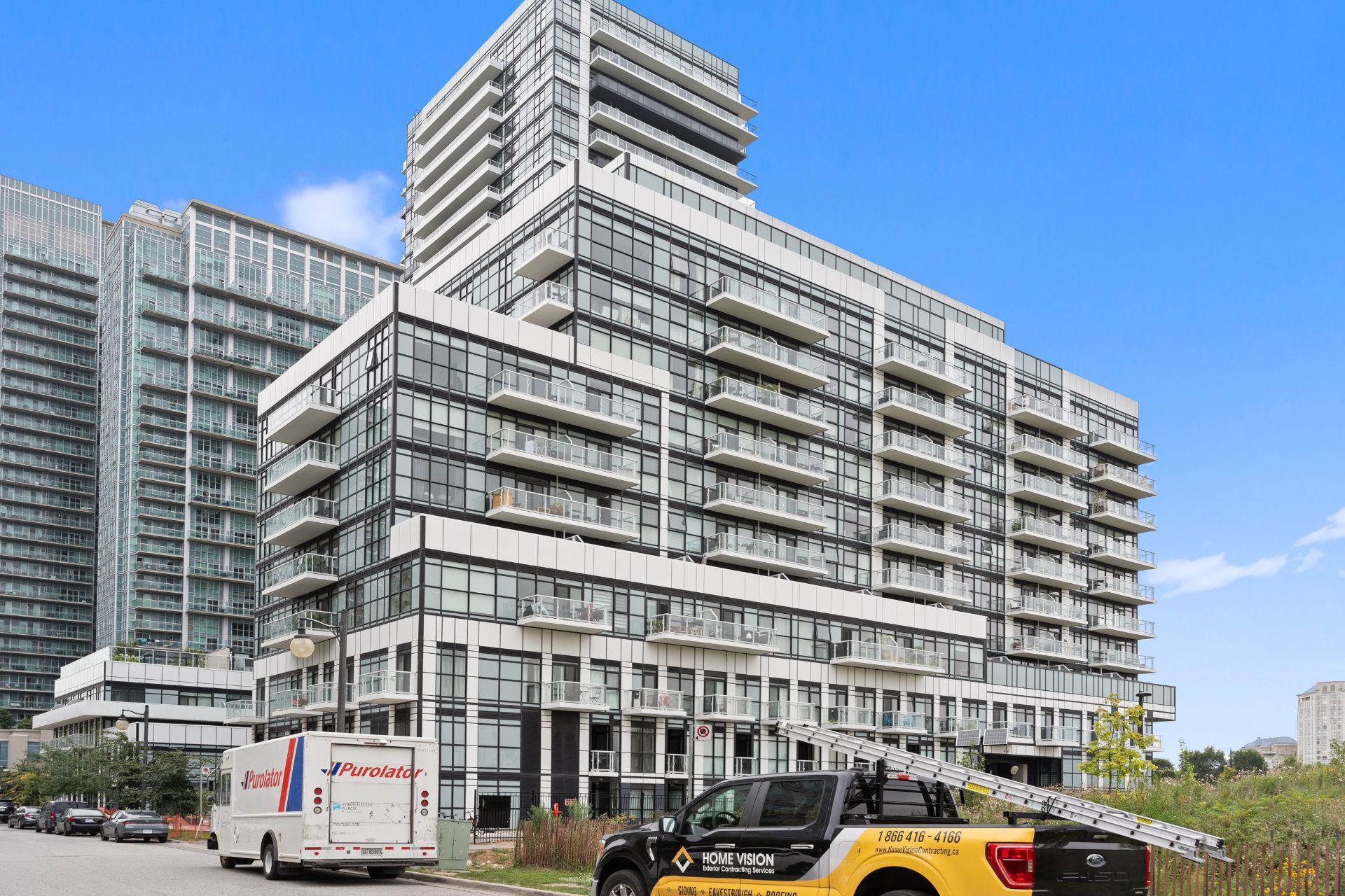 251 Manitoba Street 115, Toronto, On M8y 0a7