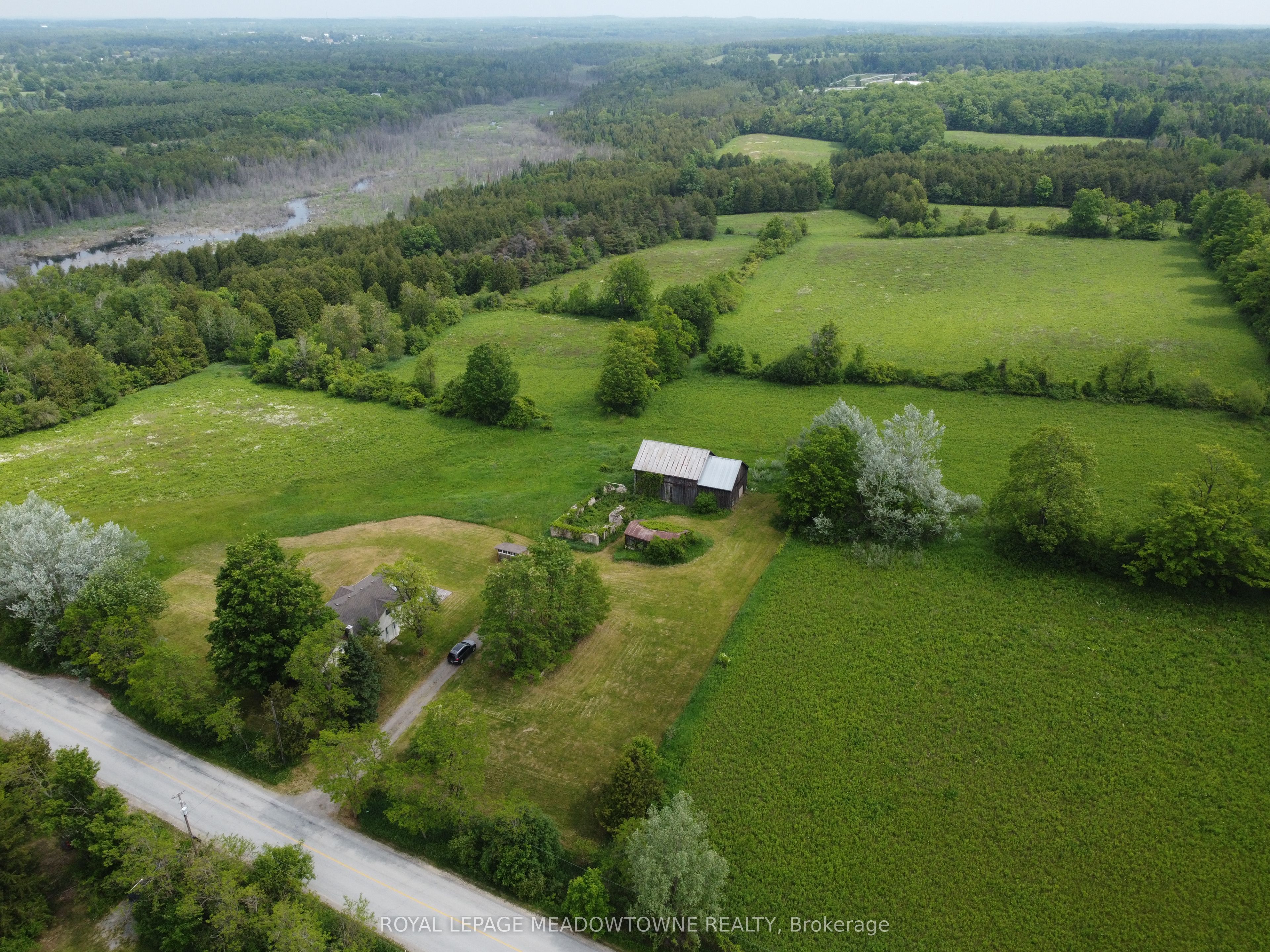13489 Fourth Line Nassagaweya, Milton, On N0b 2k0