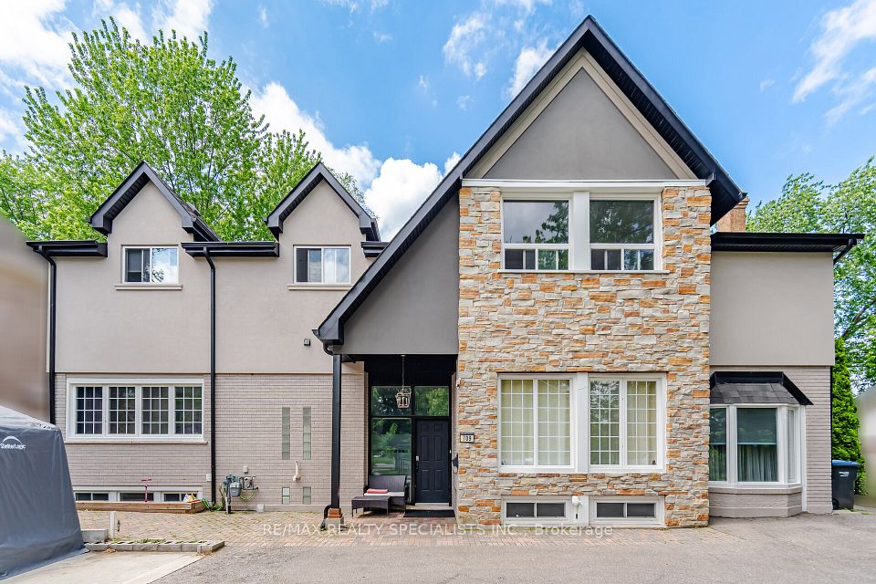 709 Queensway W, Mississauga, On L5c 1a7