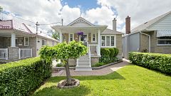 610 Mcroberts Avenue, Toronto, On M6e 4r7