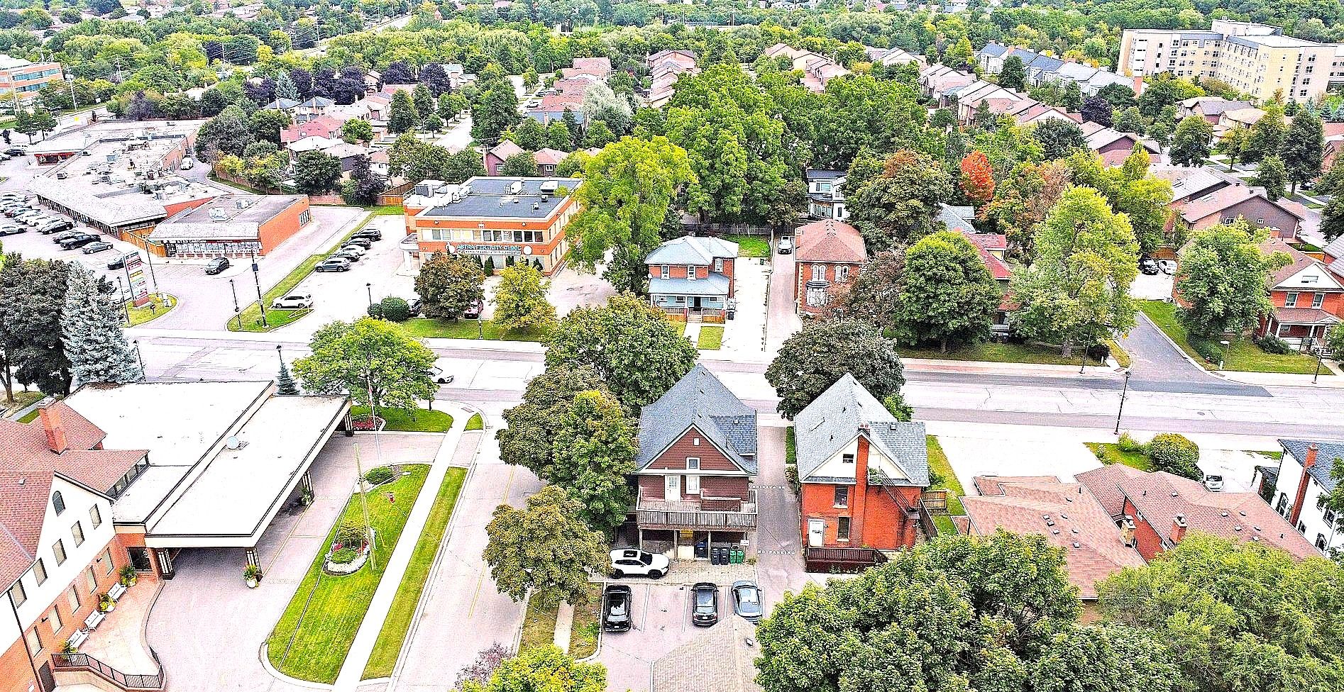 281 Main Street N, Brampton, On L6x 1n4