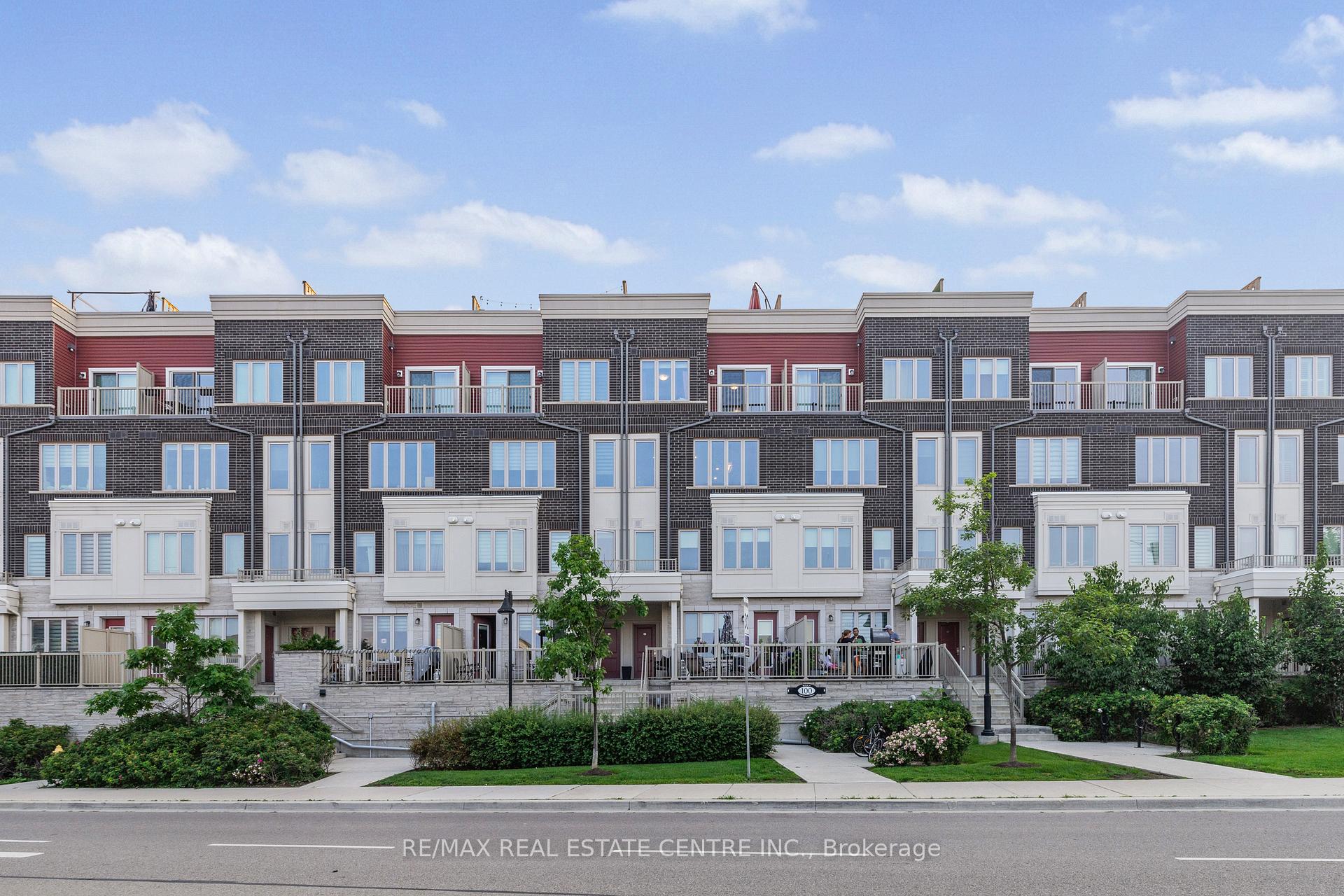 100 Long Branch Avenue 27, Toronto, On M8w 1n6