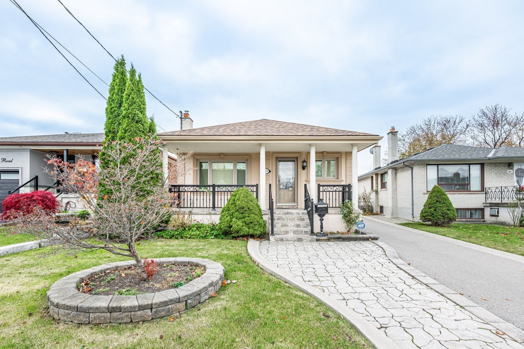 159 Spalding Road, Toronto, On M3k 1k3