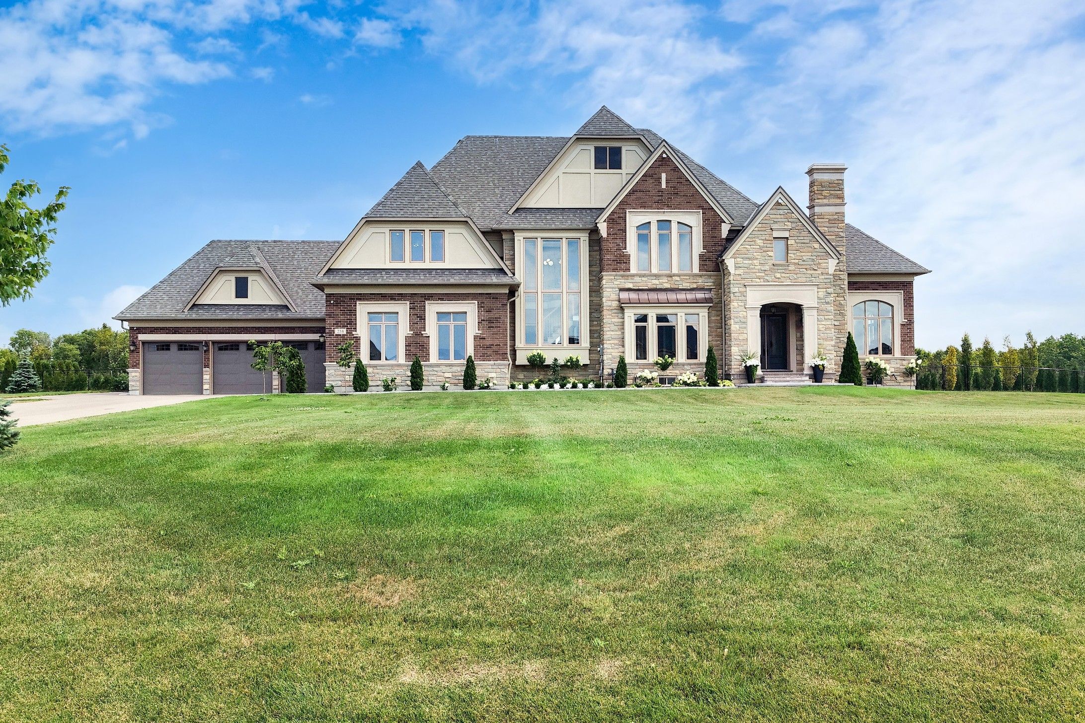 258 Amos Drive, Caledon, On L7e 4l7