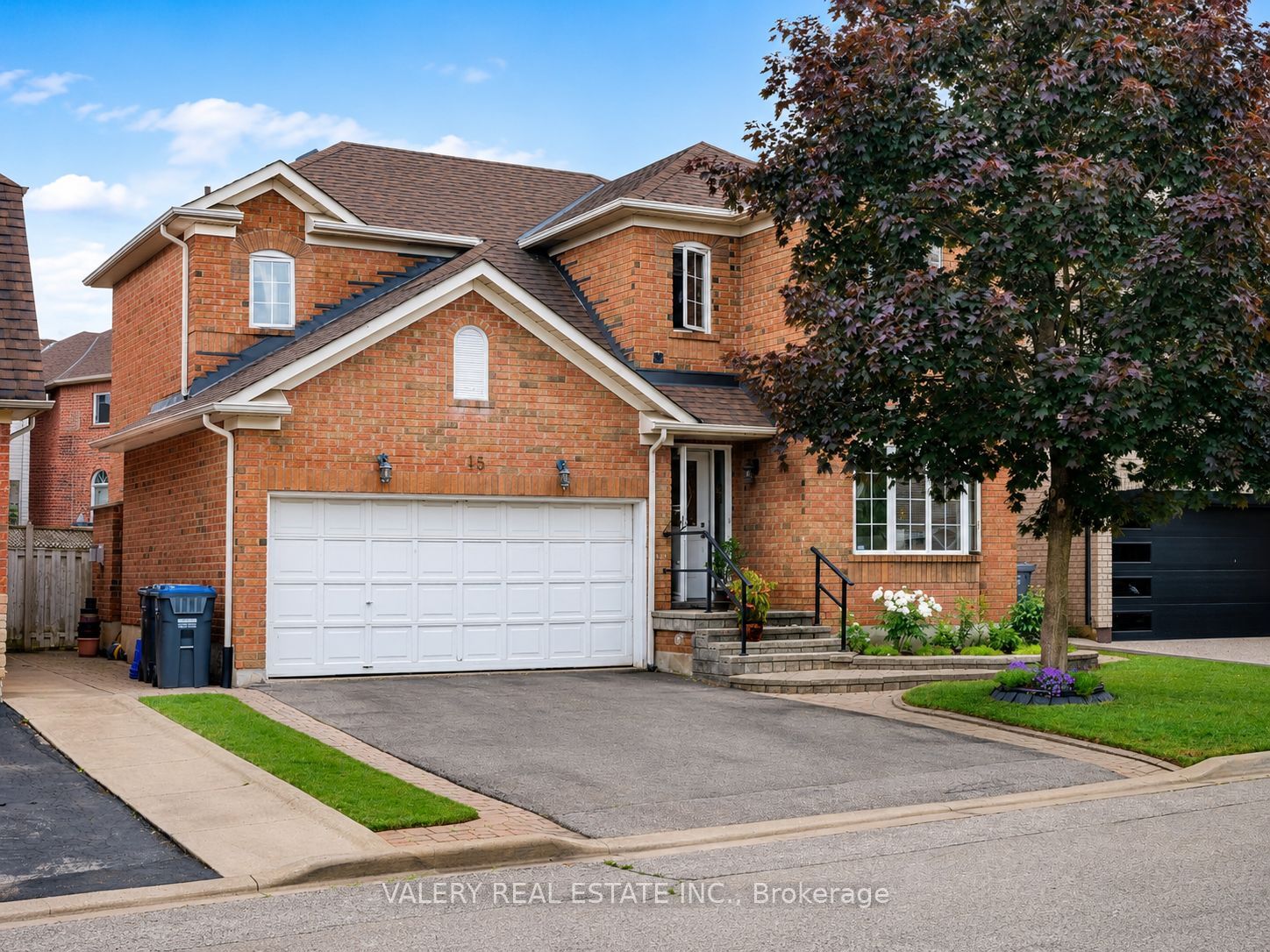 15 Silktop Trail, Brampton, On L6r 2k4