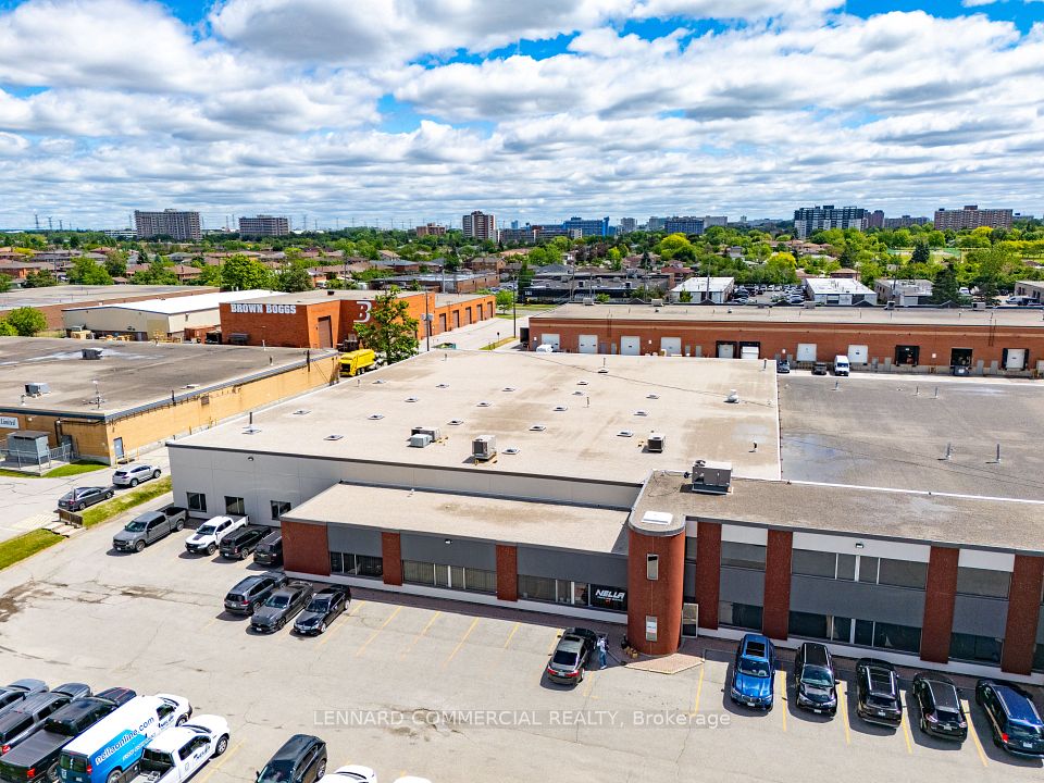 150 Norfinch Drive 5, Toronto, On M3n 1x6
