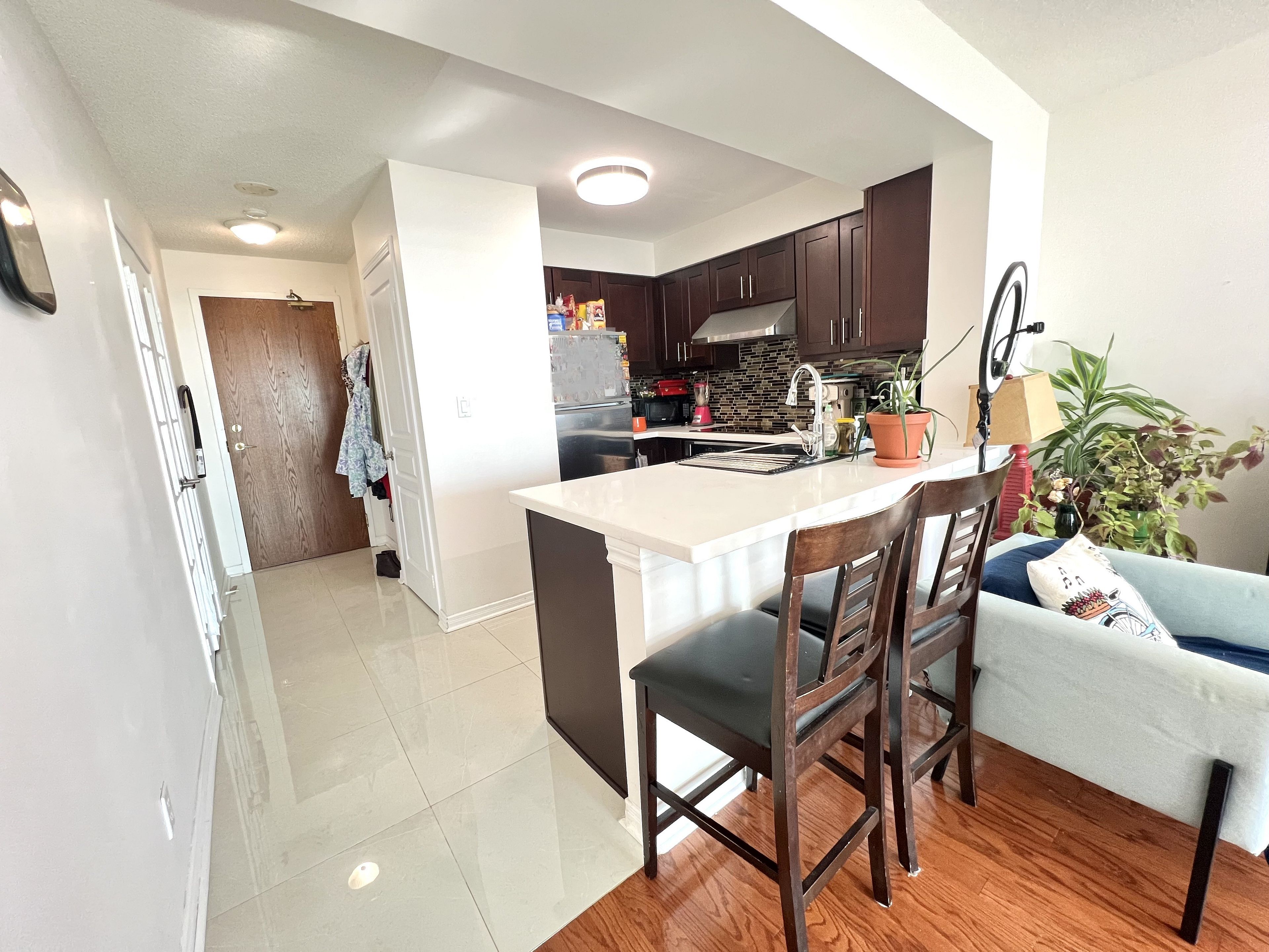 4879 Kimbermount Avenue 1602, Mississauga, On L5m 7r8
