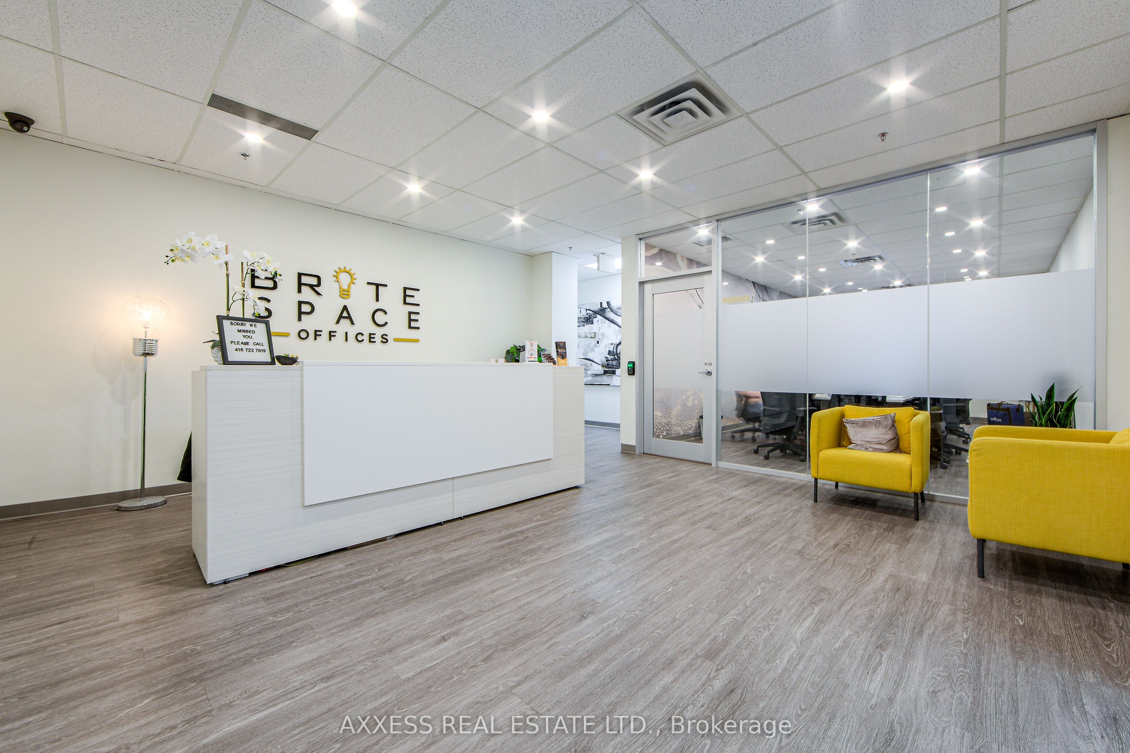 30 Eglinton Avenue W, Mississauga, On L5r 3e7