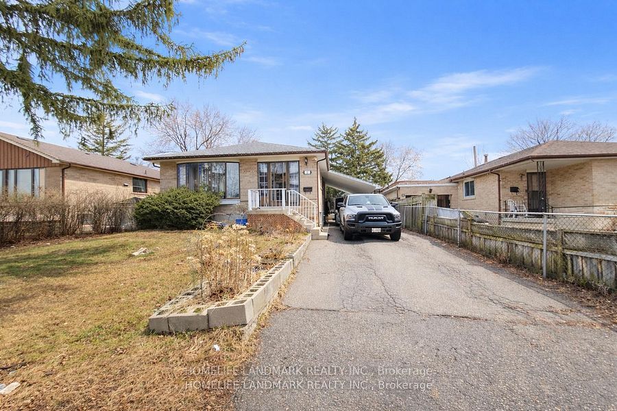 7 Burtonwood Crescent, Toronto, On M9v 3l9