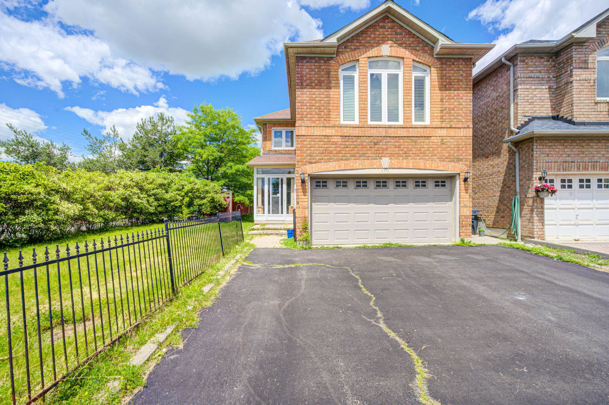 5327 Landsborough Avenue Upper Level, Mississauga, On L5r 3x1