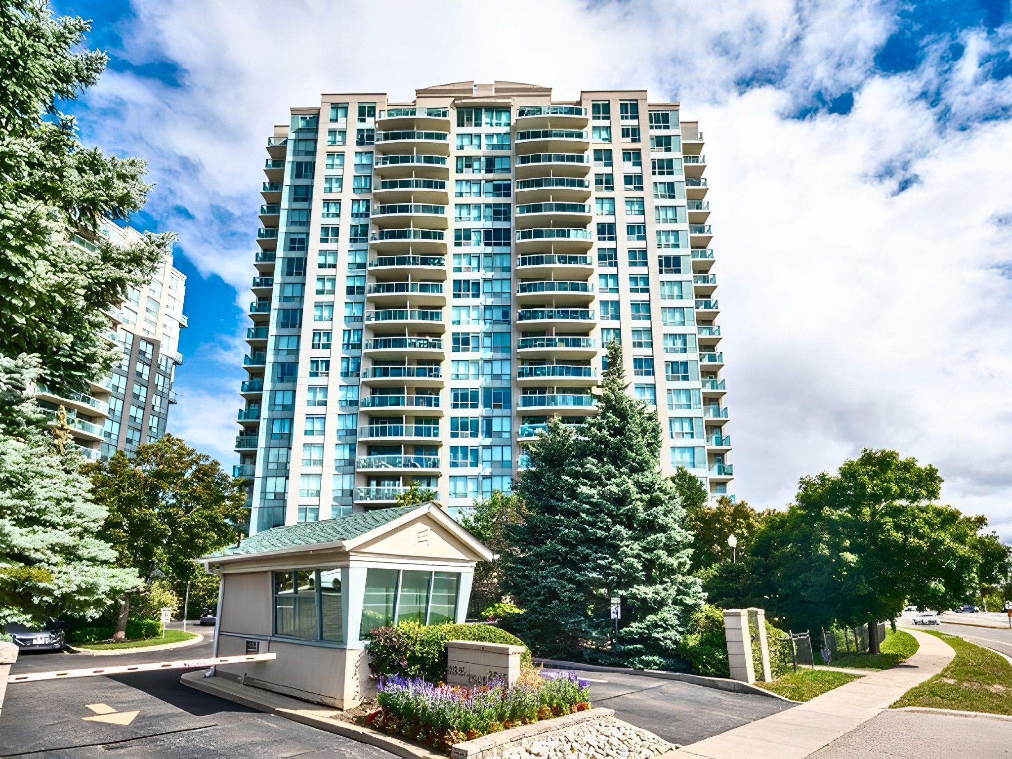2545 Erin Centre Boulevard 509, Mississauga, On L5m 6z9