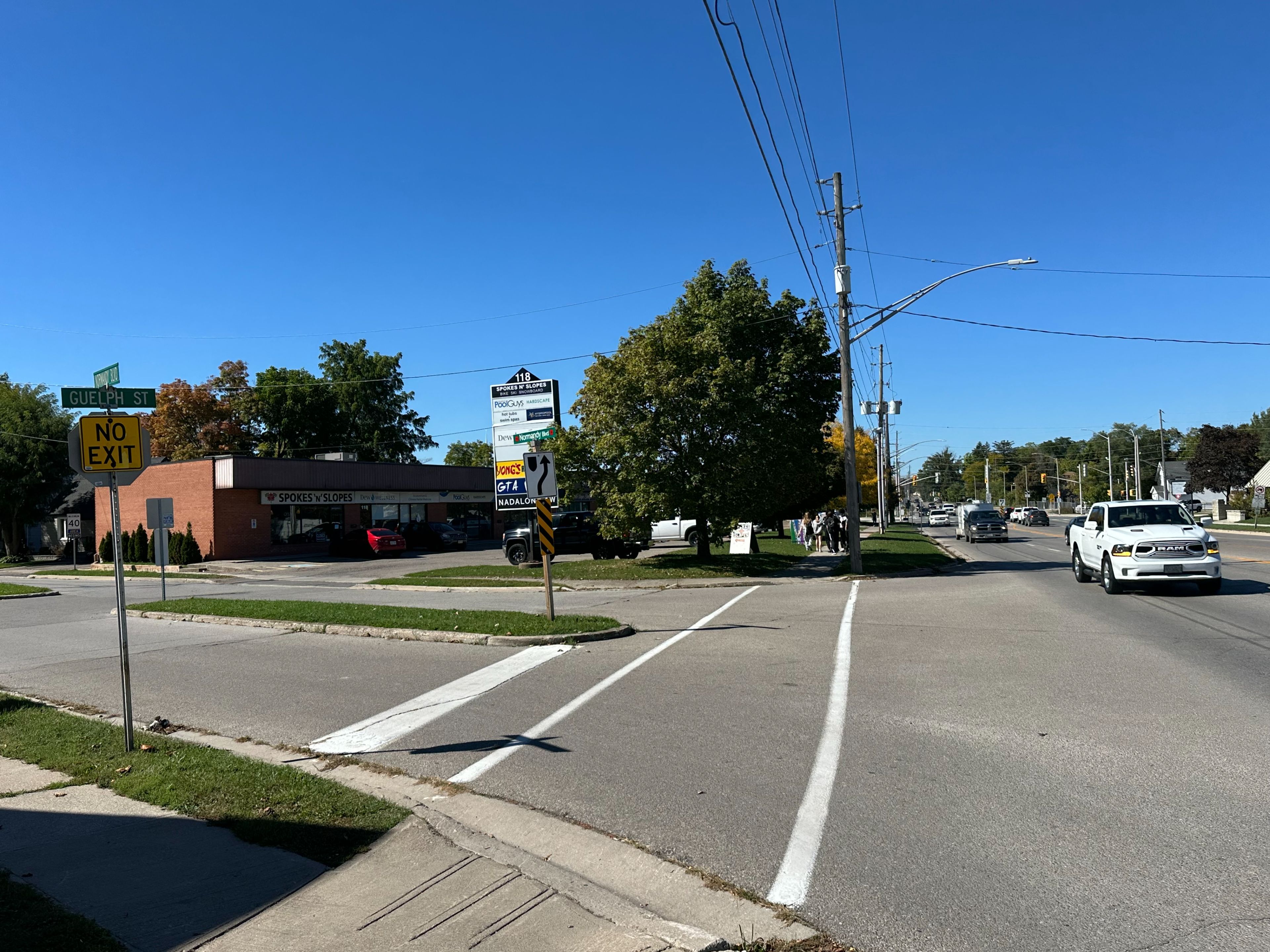 120 Guelph Street 2, Halton Hills, On L7g 4a4
