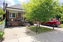 227 Livingstone Avenue, Toronto, On M6e 2m3