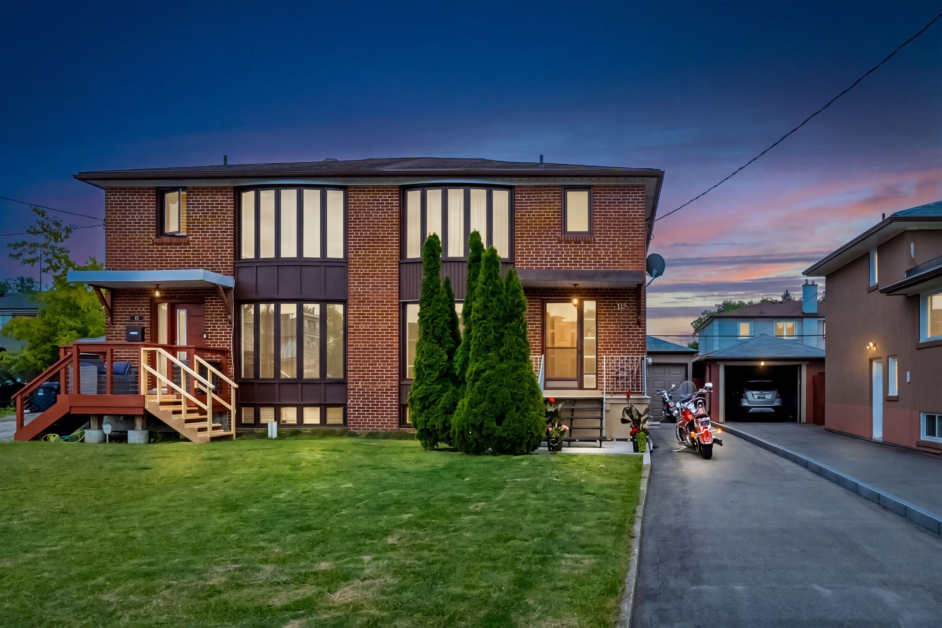 19 Lantos Court, Toronto, On M3m 1g4