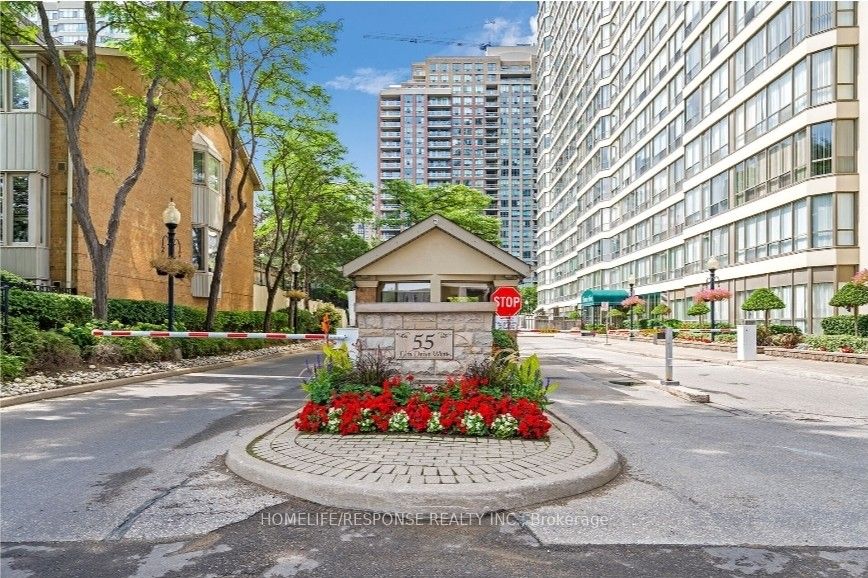 55 Elm Drive W 1601, Mississauga, On L5b 3z3