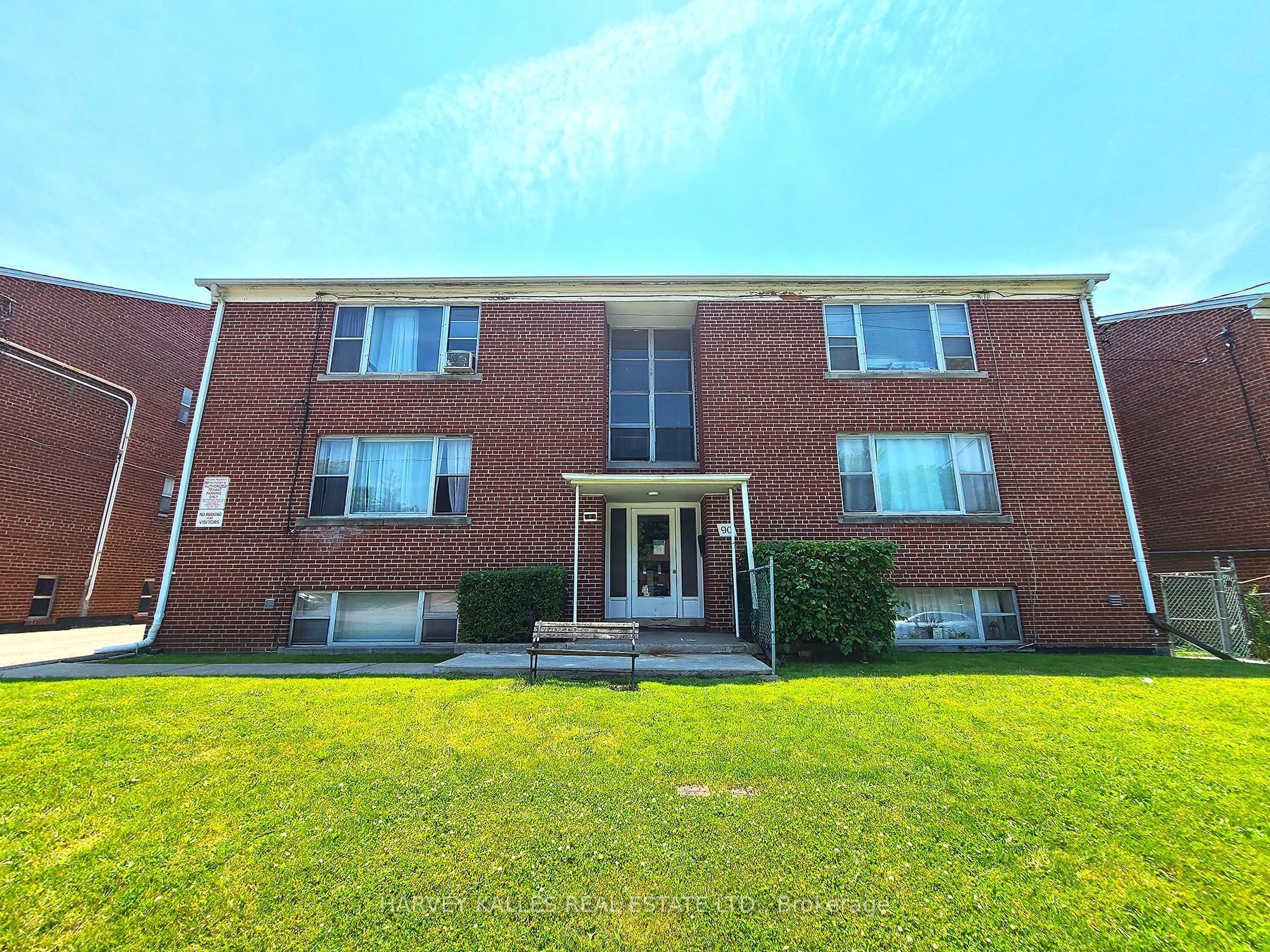 90 Trethewey Drive, Toronto, On M6m 4b4