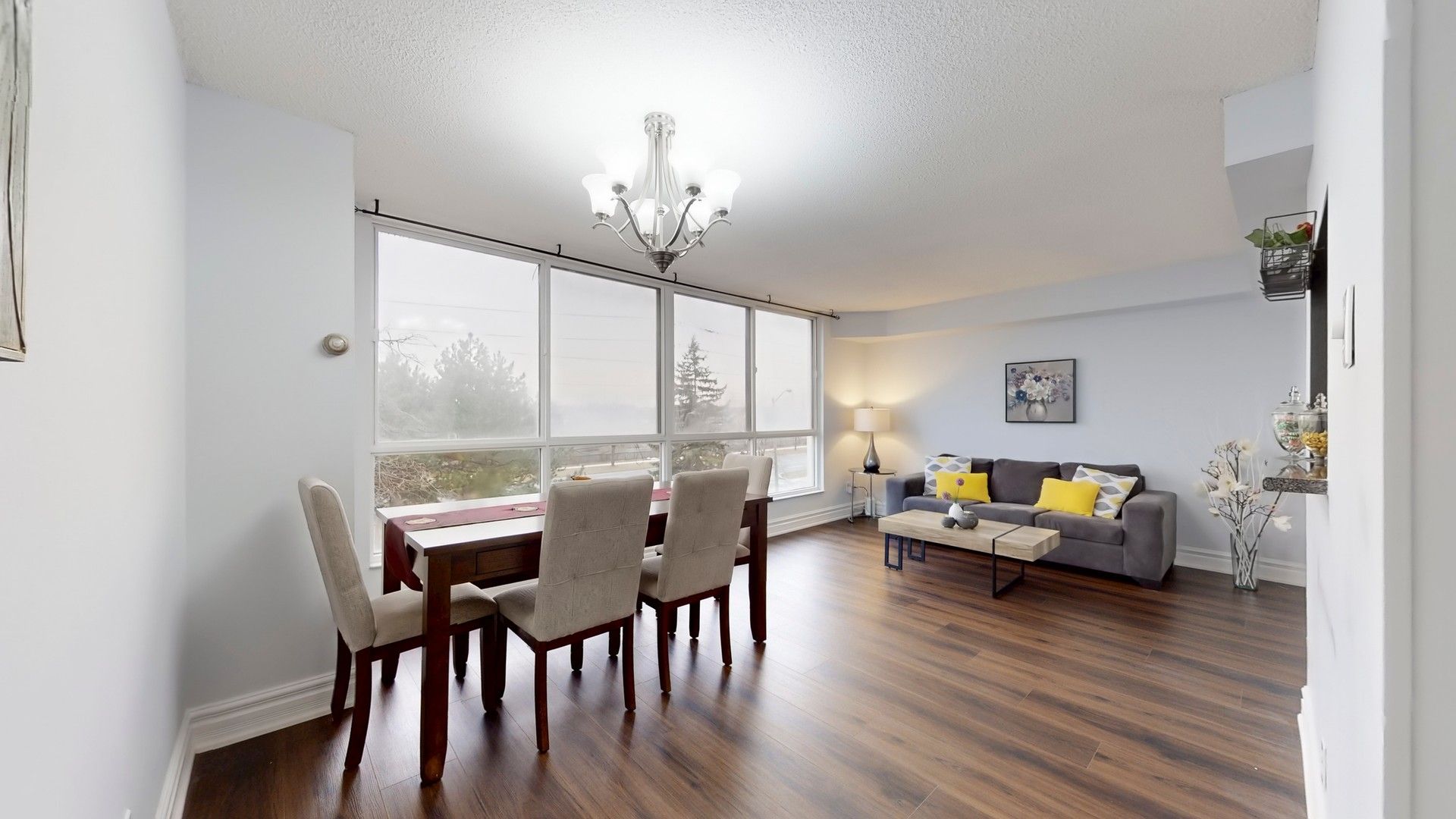 2901 Kipling Avenue 307, Toronto, On M9v 5e5