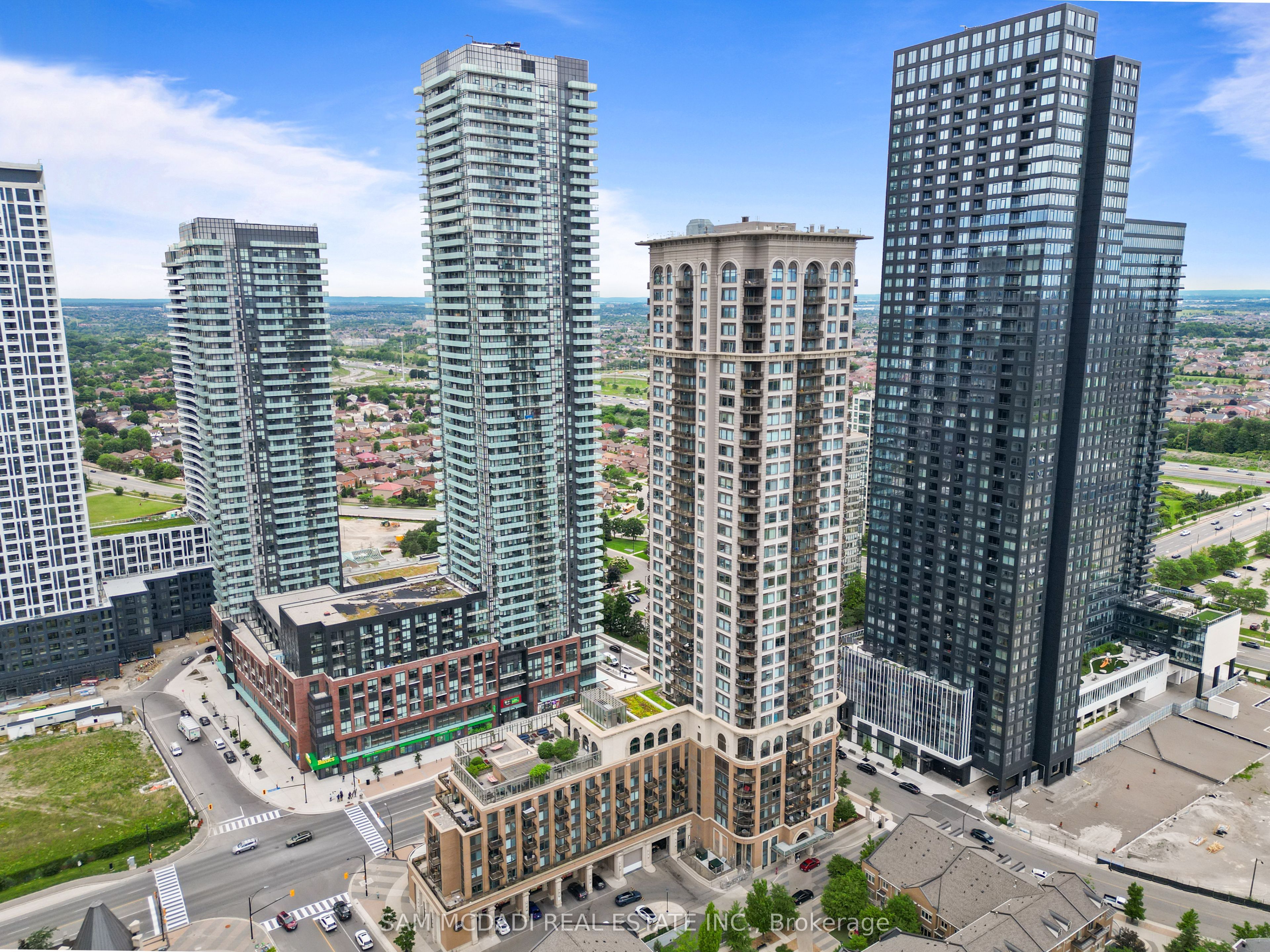 385 Prince Of Wales Drive 1611, Mississauga, On L5b 0c6