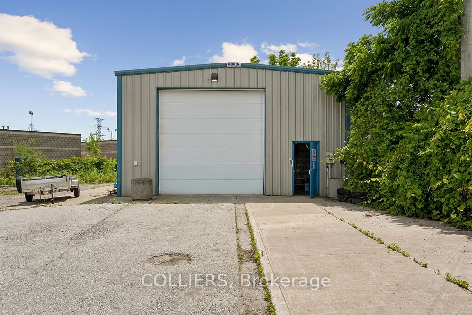 930 Brant Street, Burlington, On L7r 4j1