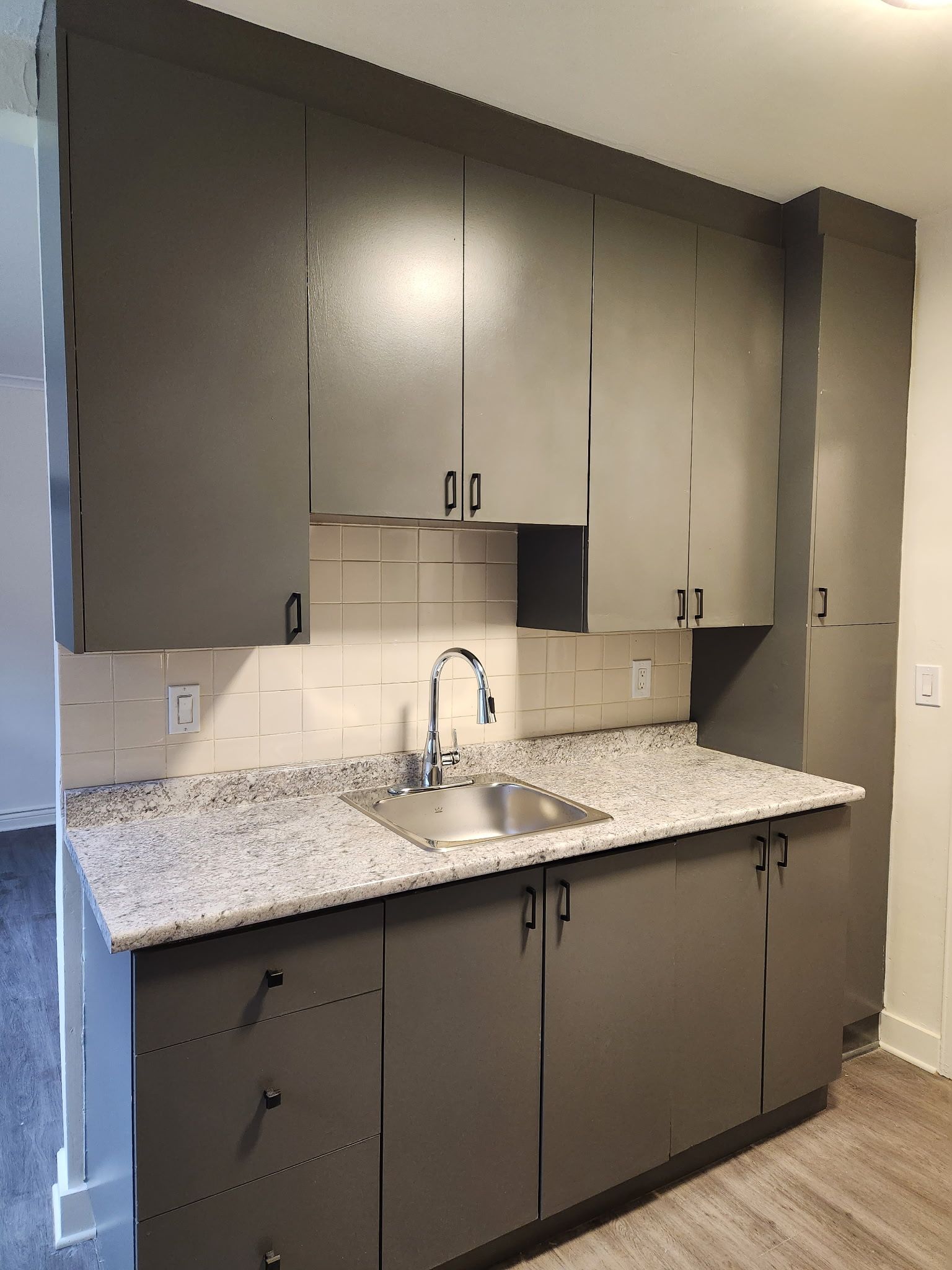 2550 Keele Street 1, Toronto, On M6l 2n8