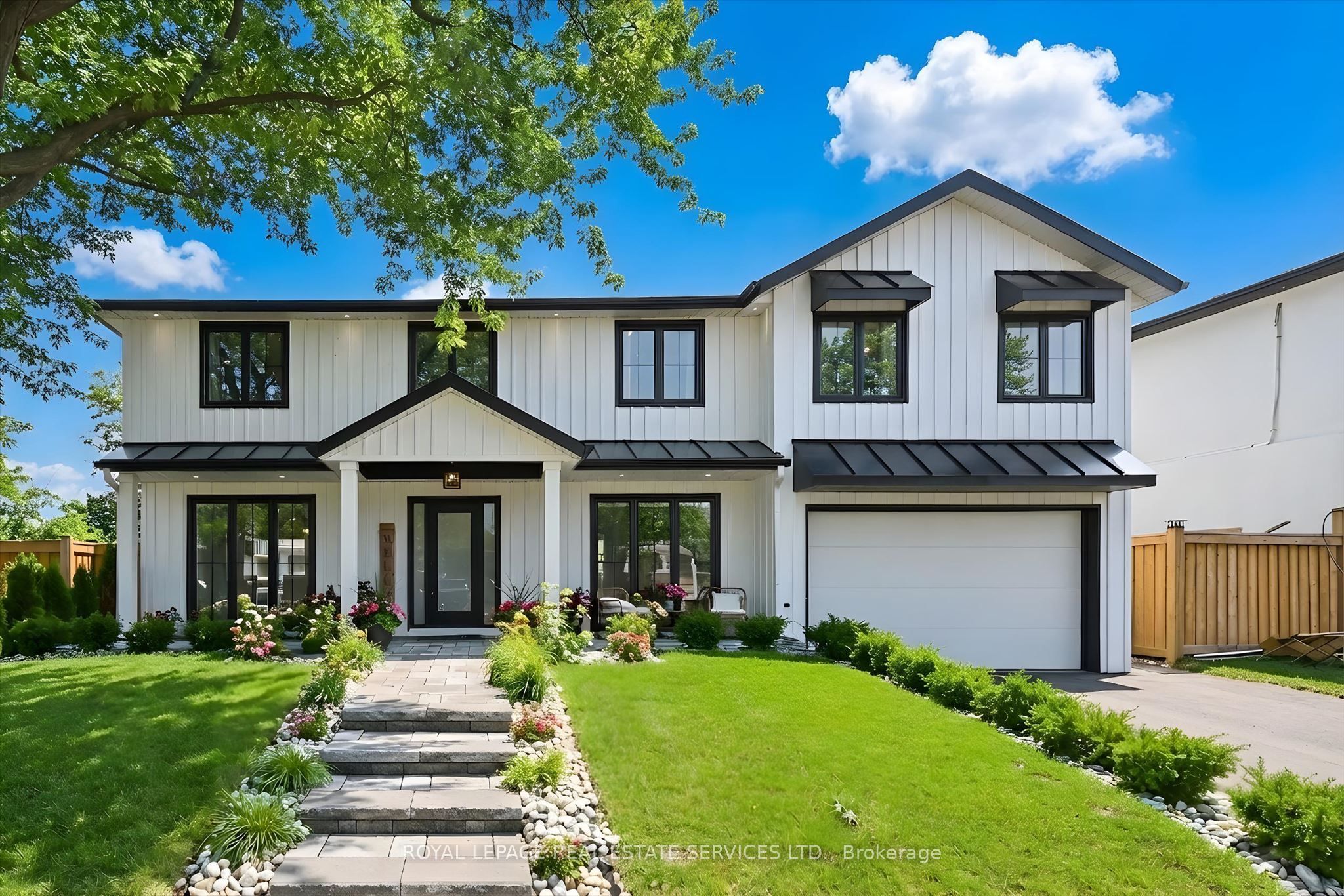 2212 Urwin Crescent, Oakville, On L6l 2t2